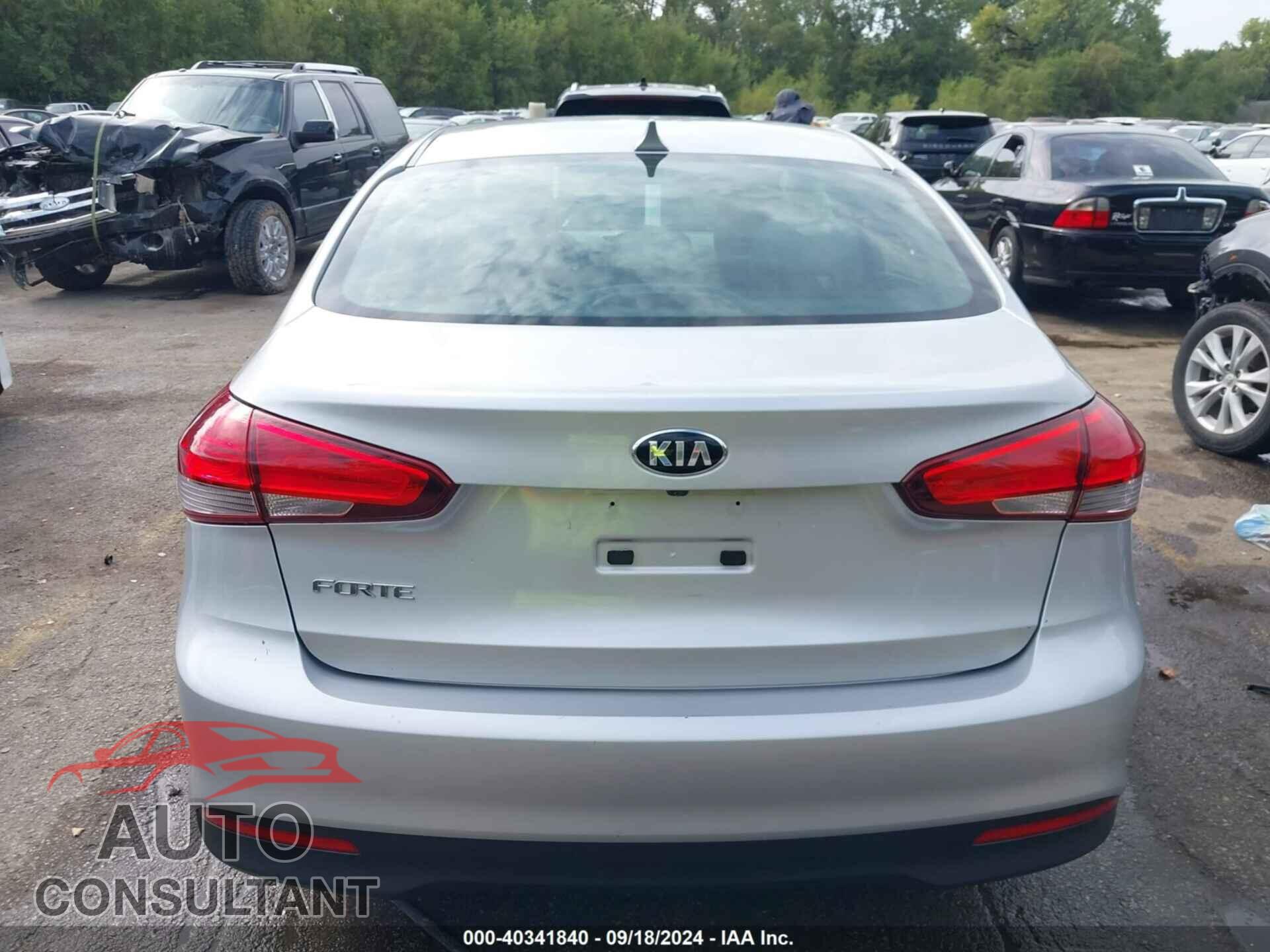 KIA FORTE 2017 - 3KPFL4A73HE058112