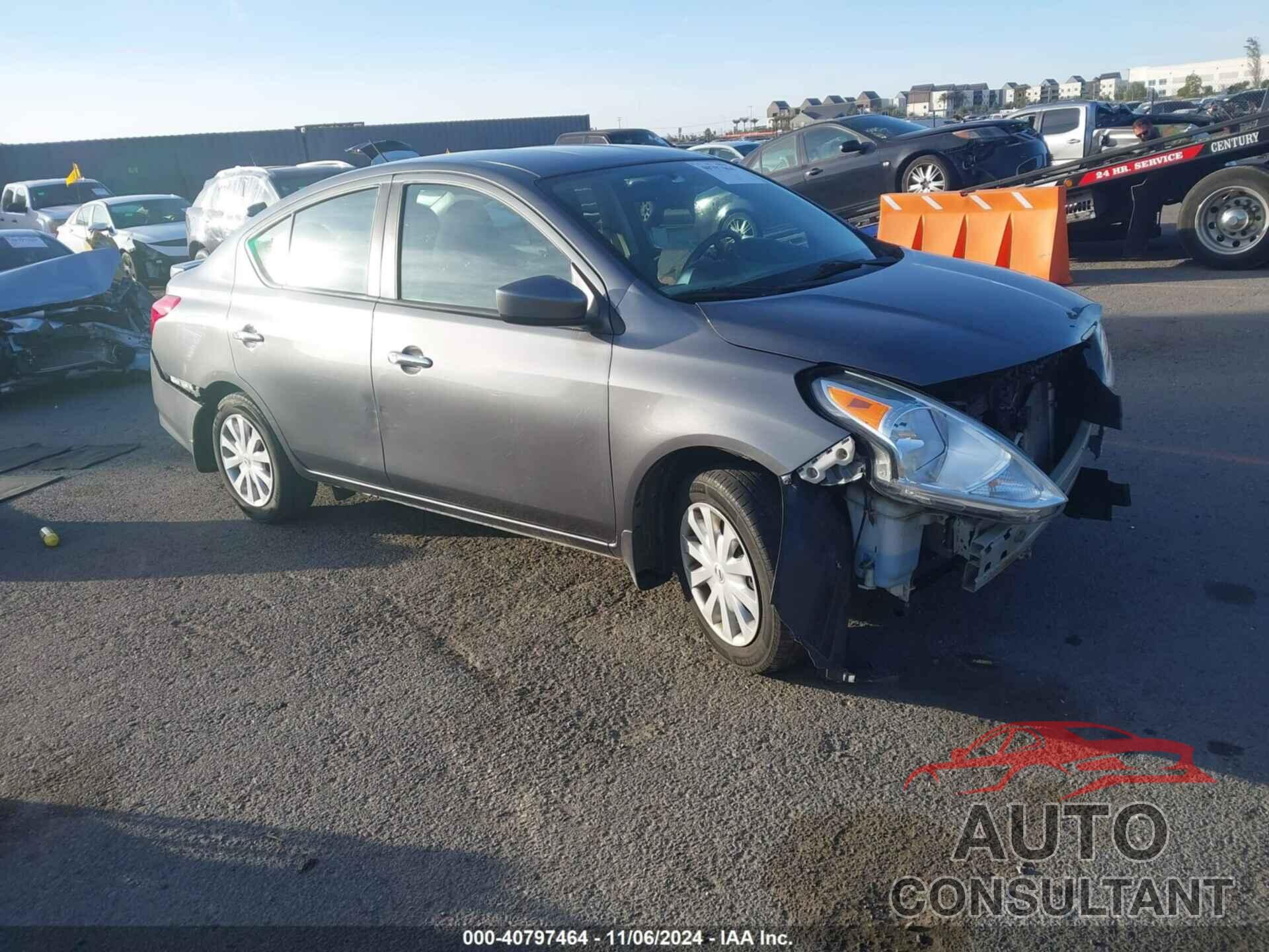 NISSAN VERSA 2018 - 3N1CN7AP9JL883087