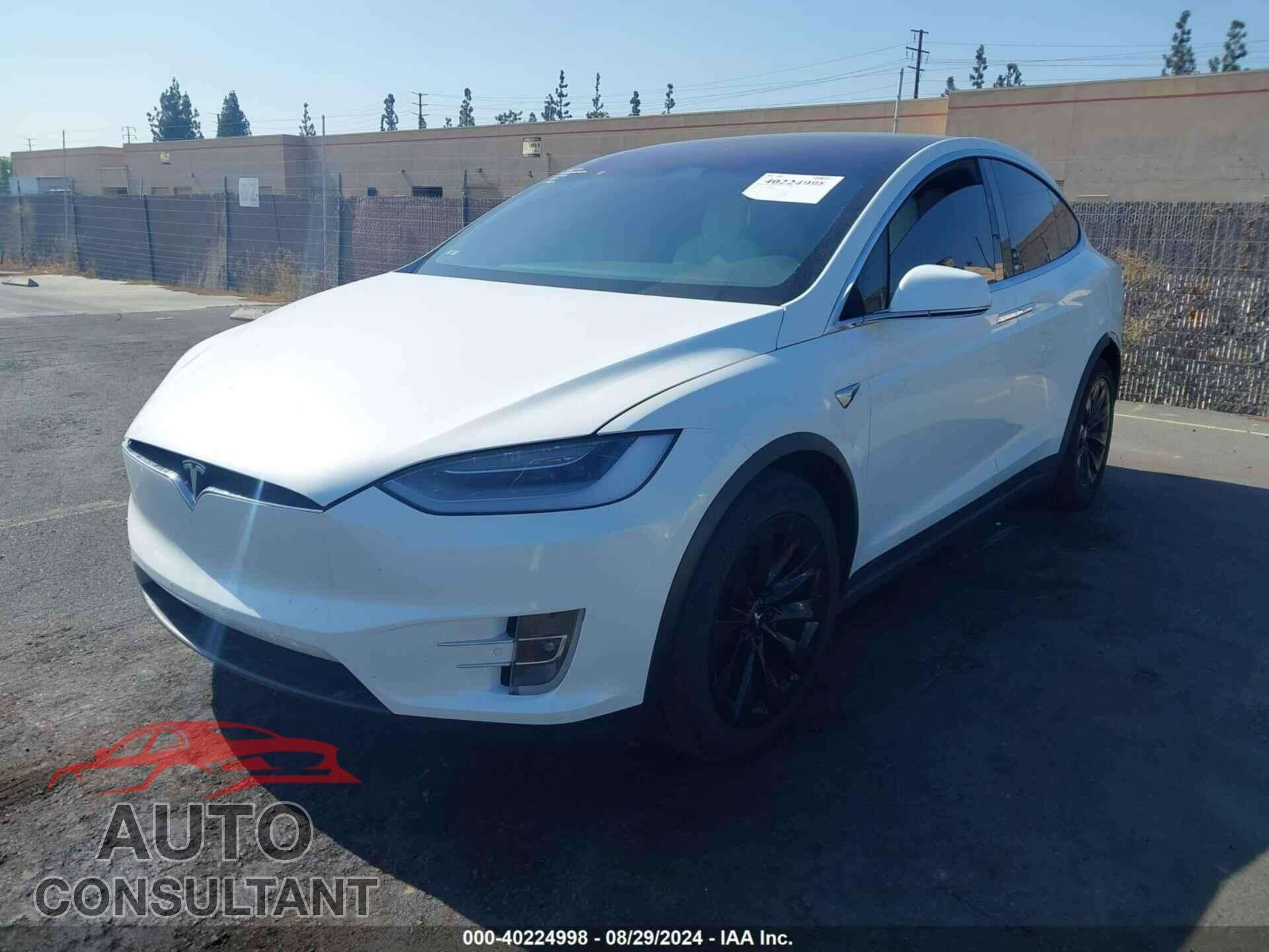 TESLA MODEL X 2017 - 5YJXCBE21HF067019