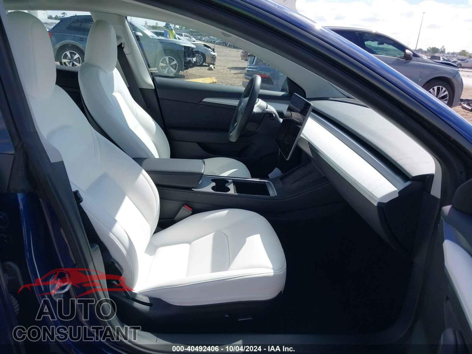 TESLA MODEL 3 2023 - 5YJ3E1EA4PF590835