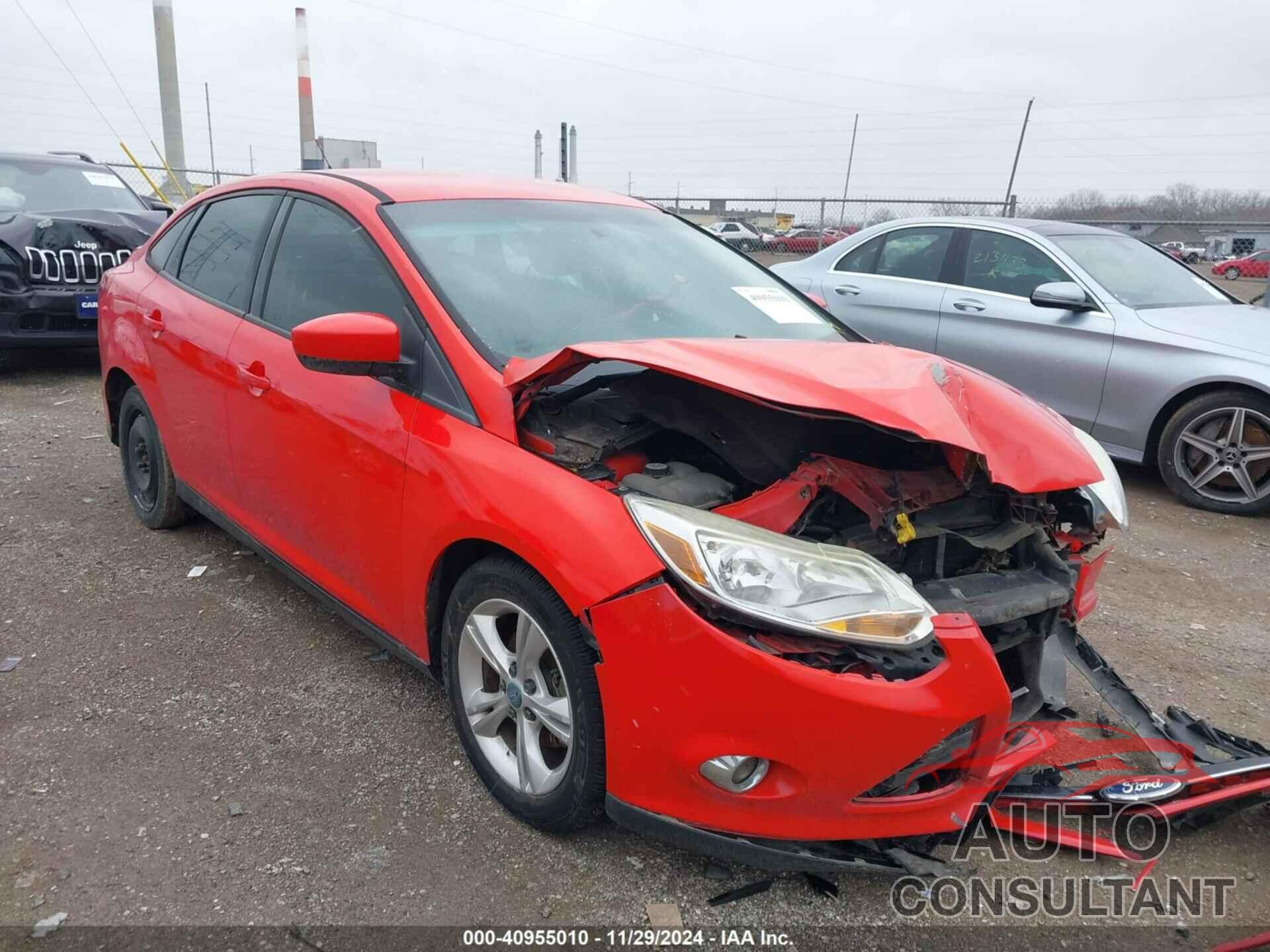 FORD FOCUS 2012 - 1FAHP3F26CL225475