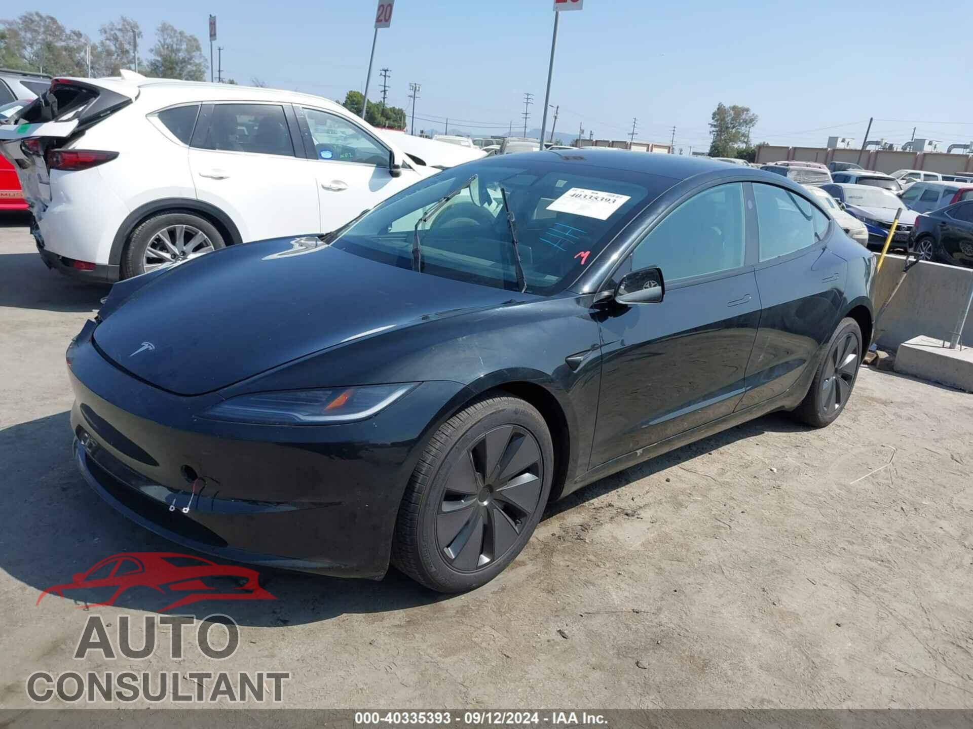 TESLA MODEL 3 2024 - 5YJ3E1EA5RF724139