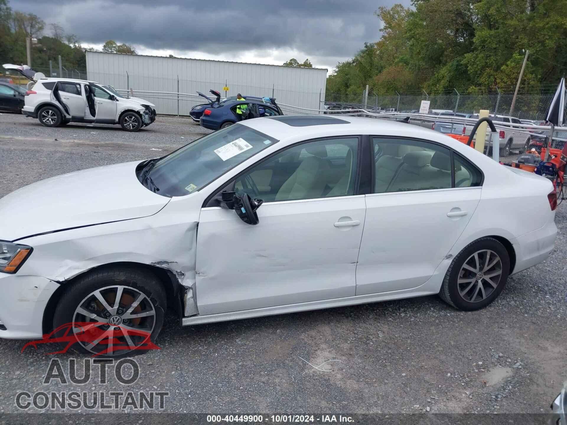 VOLKSWAGEN JETTA 2017 - 3VWDB7AJ9HM332178