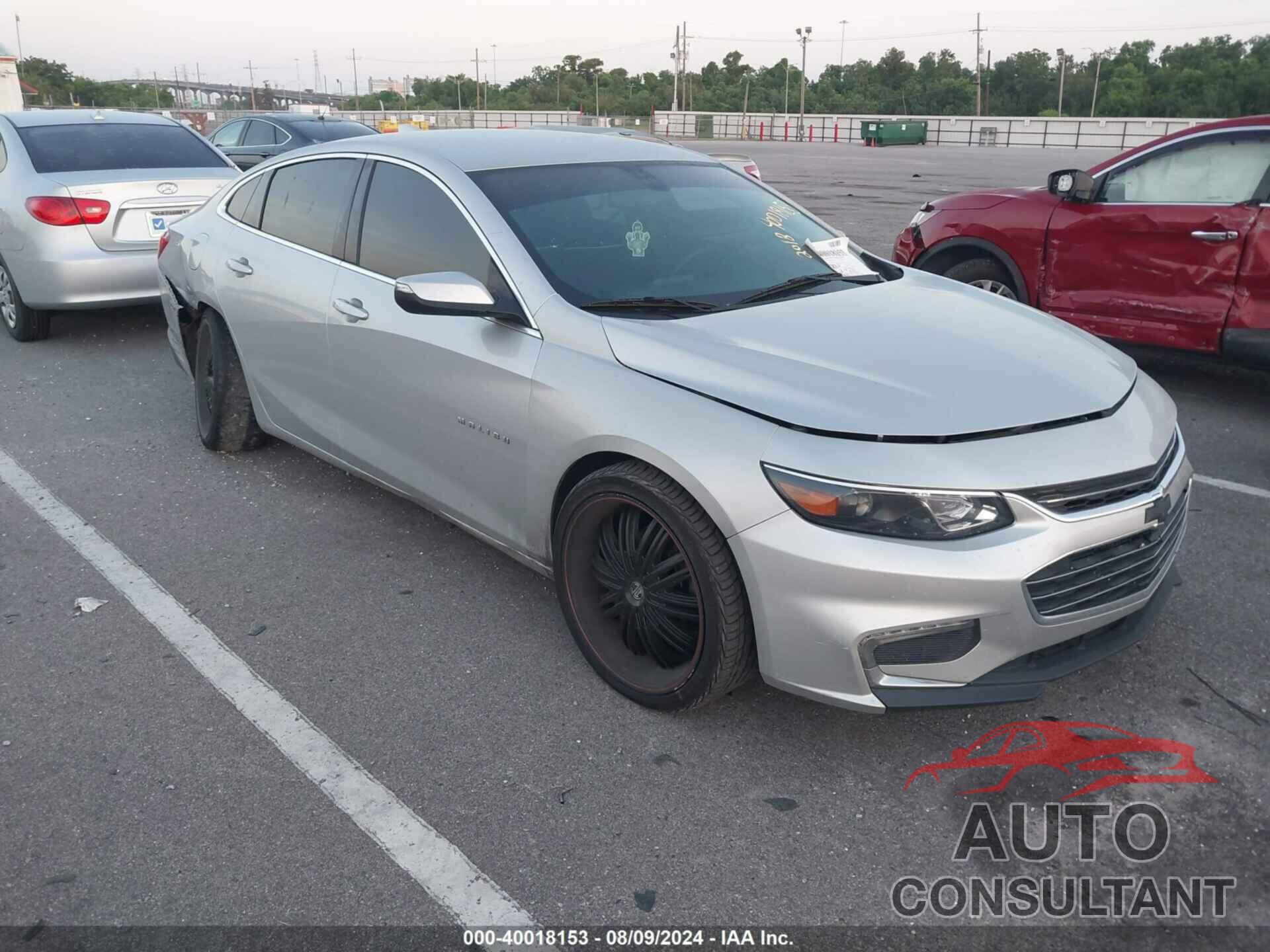 CHEVROLET MALIBU 2018 - 1G1ZD5ST7JF244042