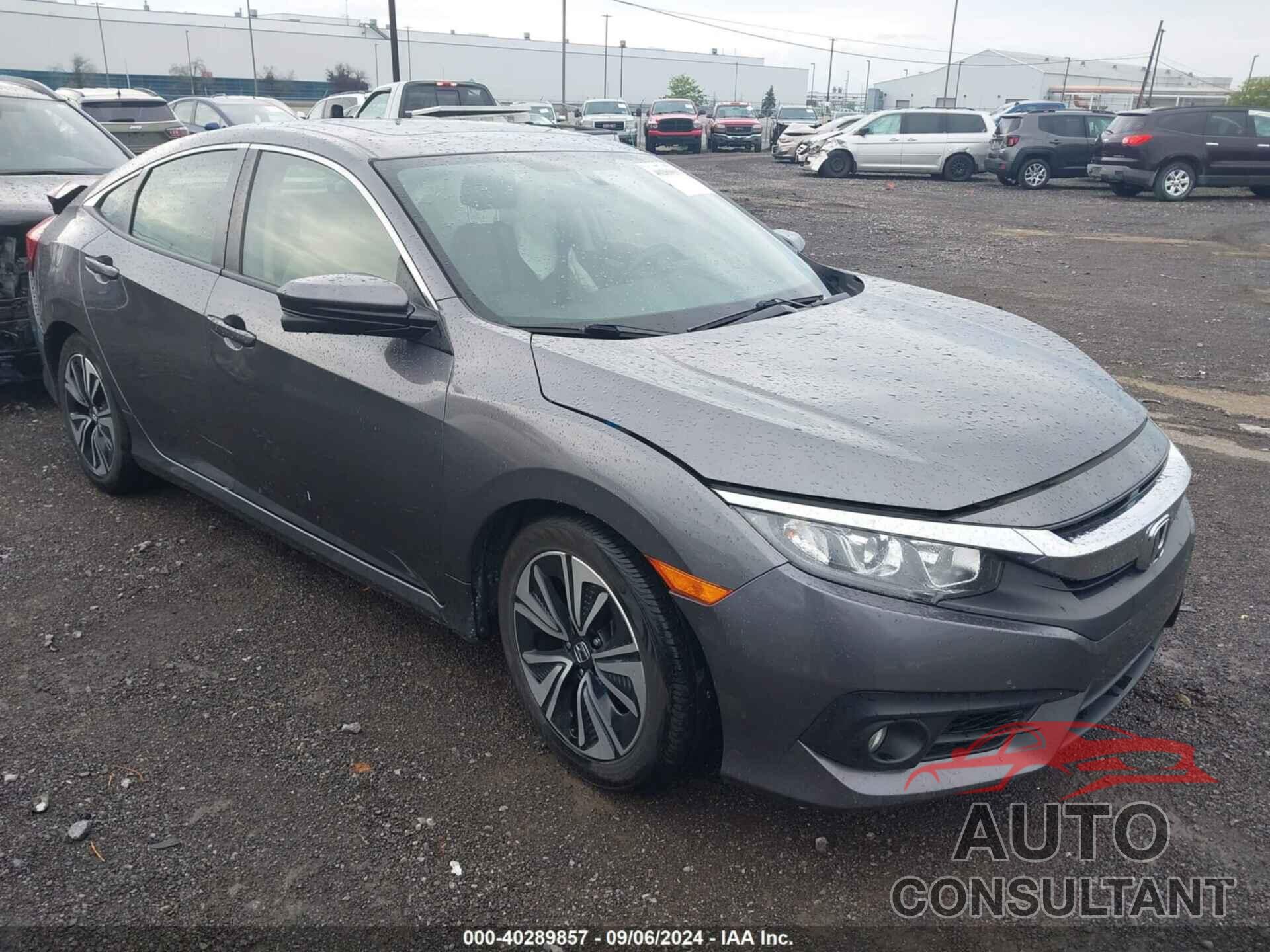 HONDA CIVIC 2018 - JHMFC1F39JX008310