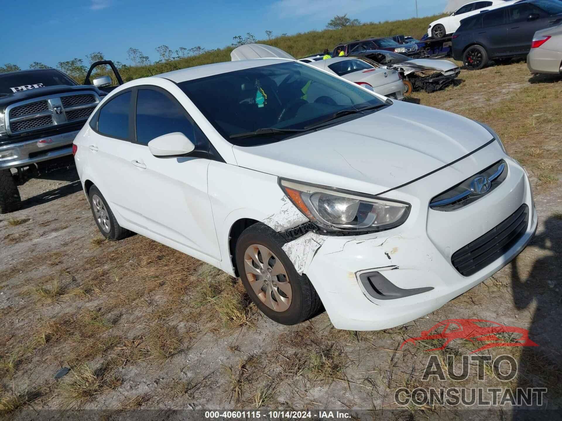 HYUNDAI ACCENT 2017 - KMHCT4AE1HU241622