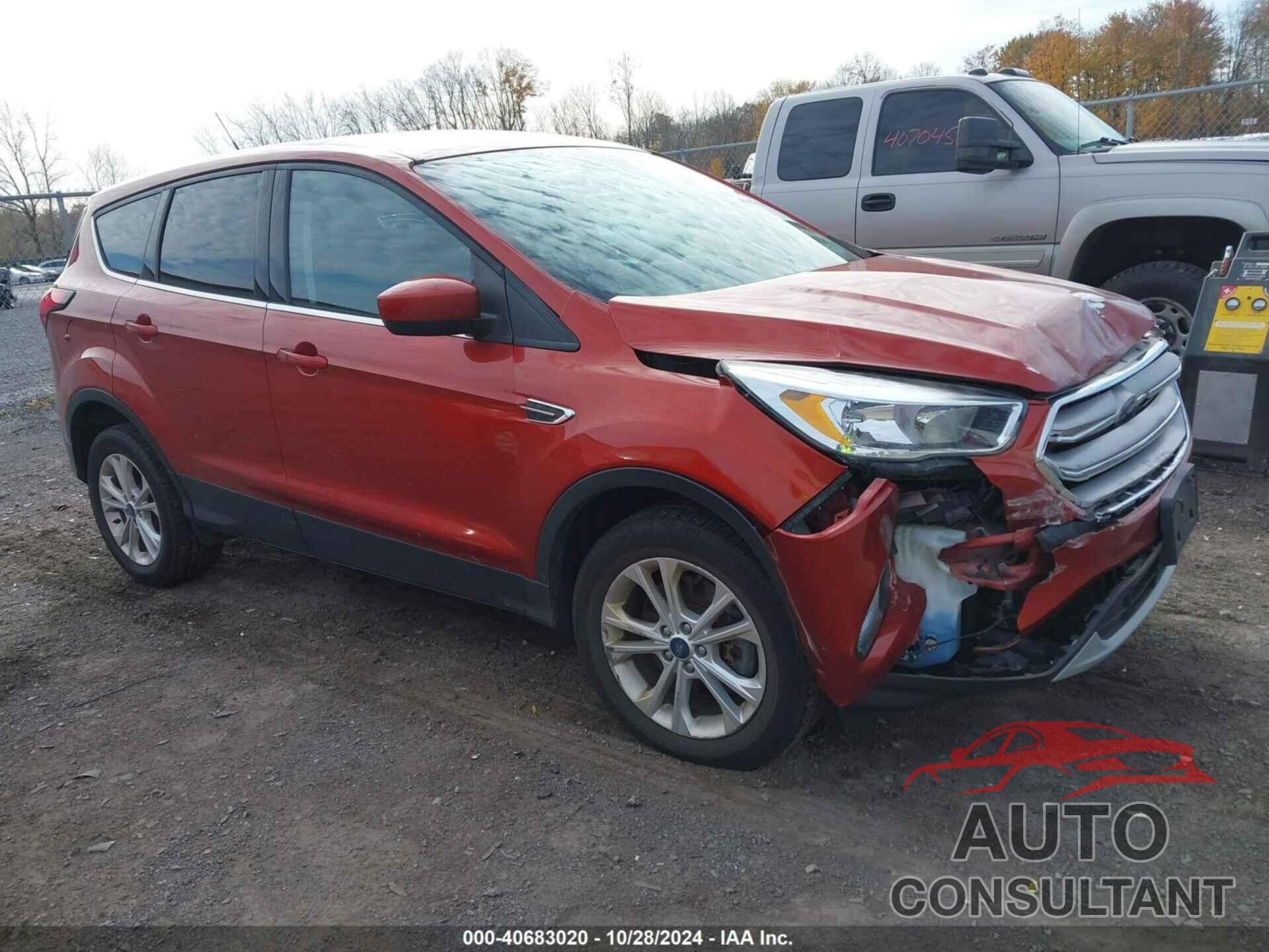 FORD ESCAPE 2019 - 1FMCU9GD9KUB34320