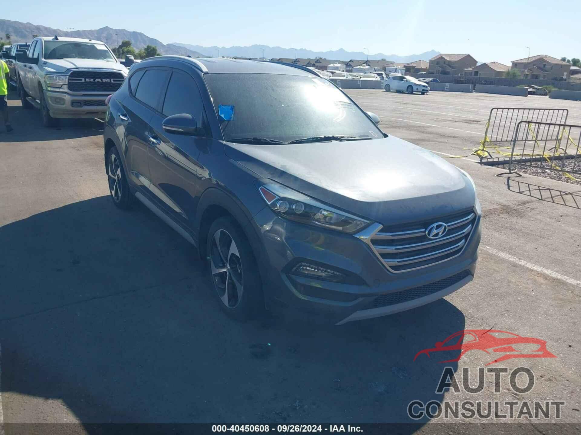 HYUNDAI TUCSON 2017 - KM8J33A27HU387157