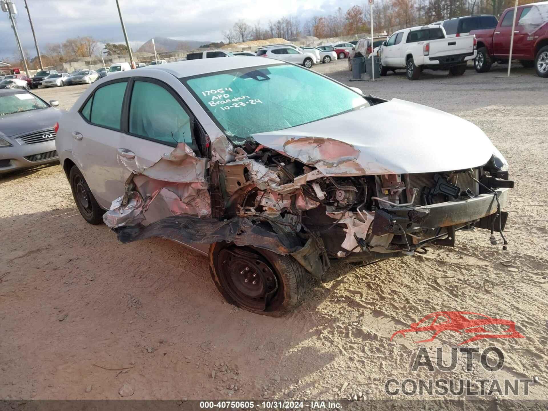 TOYOTA COROLLA 2018 - 2T1BURHE5JC087757