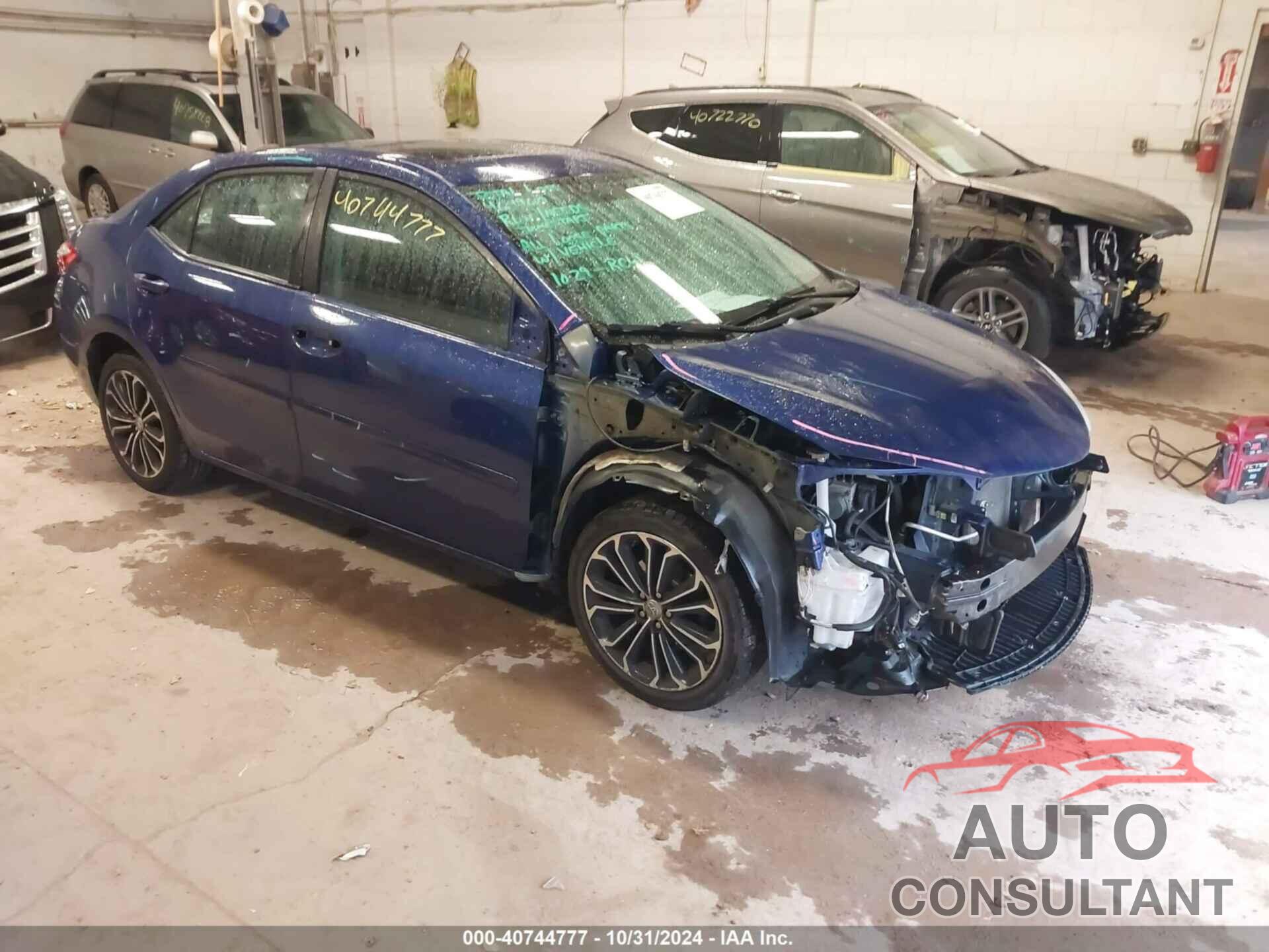 TOYOTA COROLLA 2015 - 2T1BURHE9FC384294
