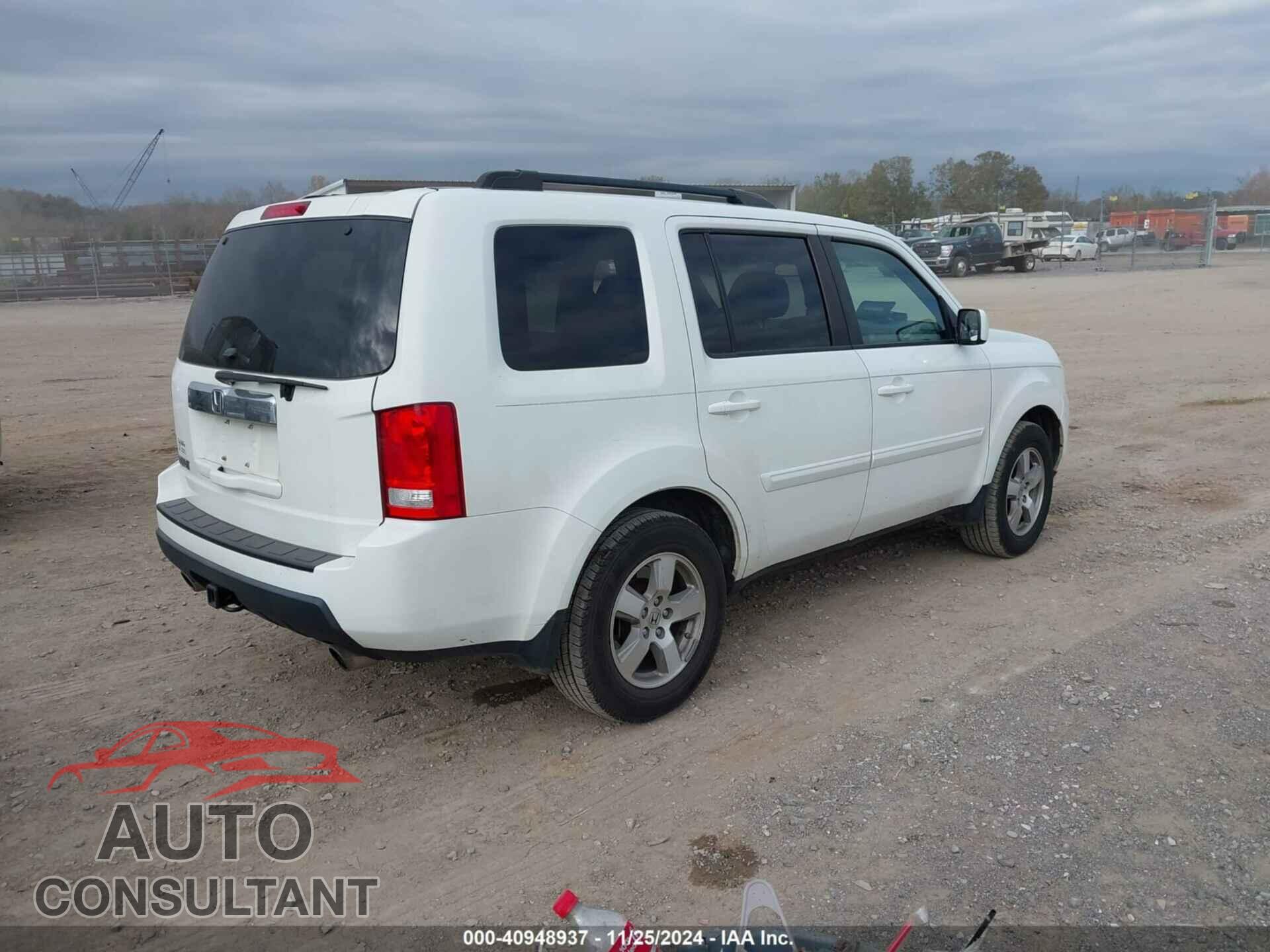 HONDA PILOT 2011 - 5FNYF3H46BB030909
