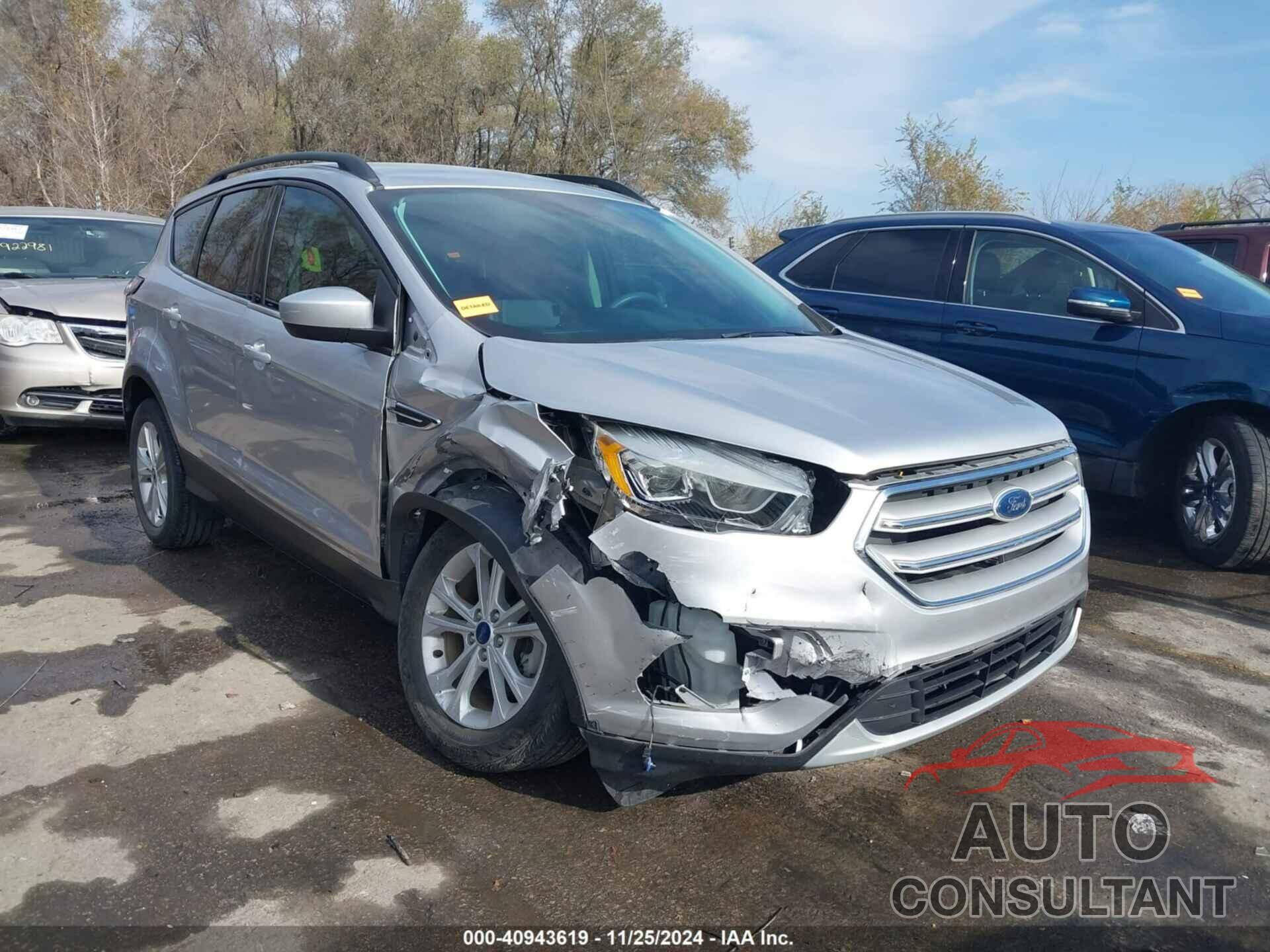FORD ESCAPE 2018 - 1FMCU0HD5JUA41898
