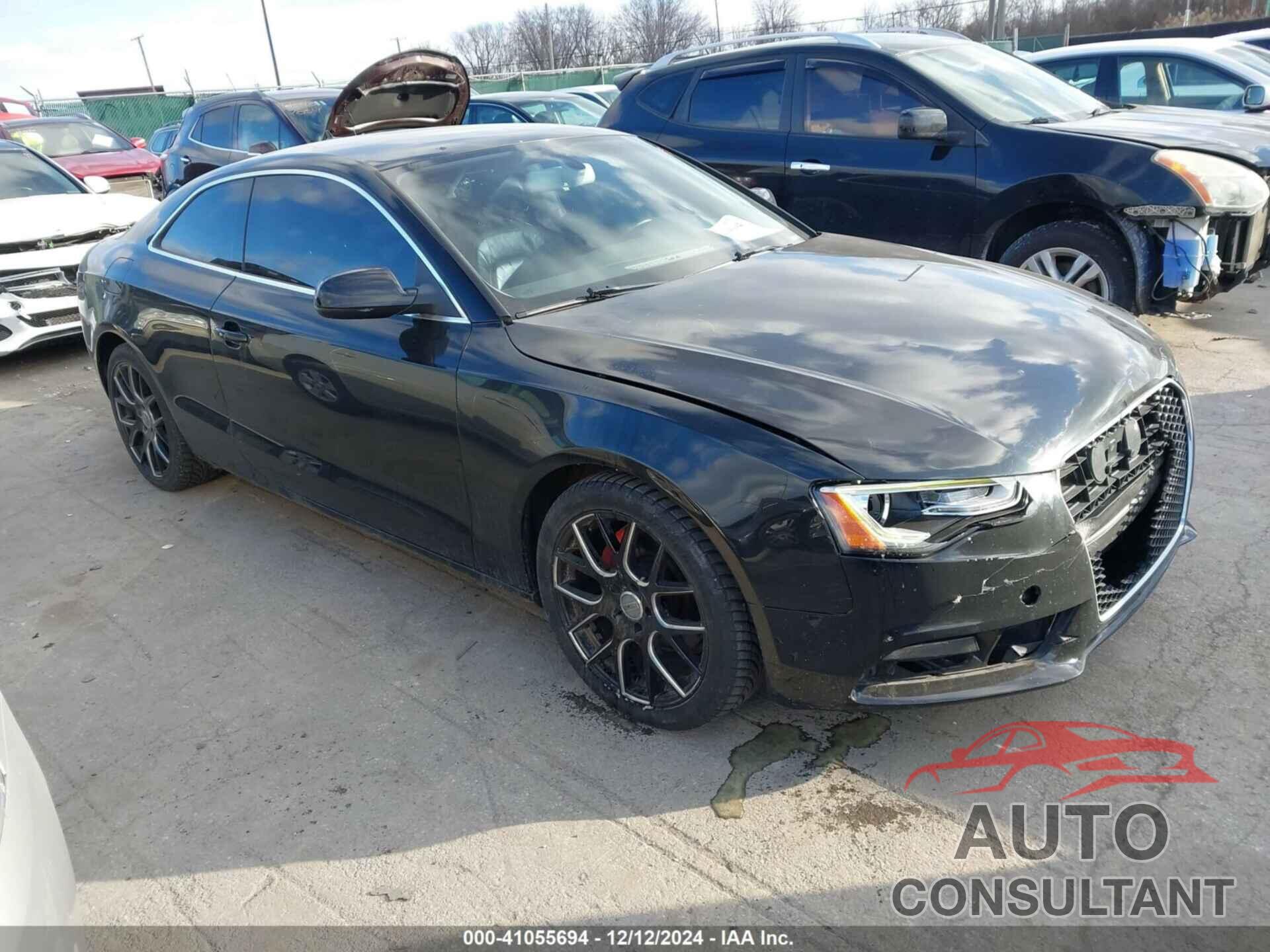 AUDI A5 2013 - WAUCFAFR8DA011736