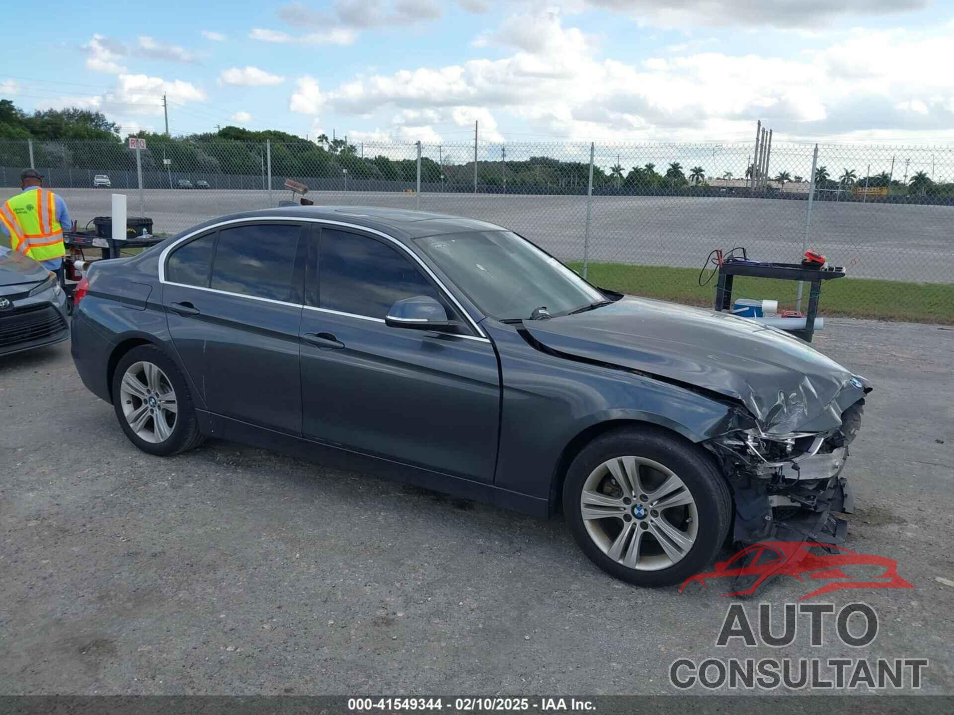 BMW 330I 2017 - WBA8D9C59HK678410