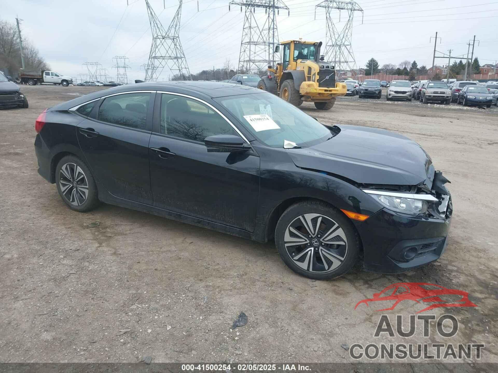 HONDA CIVIC 2018 - JHMFC1F36JX008085