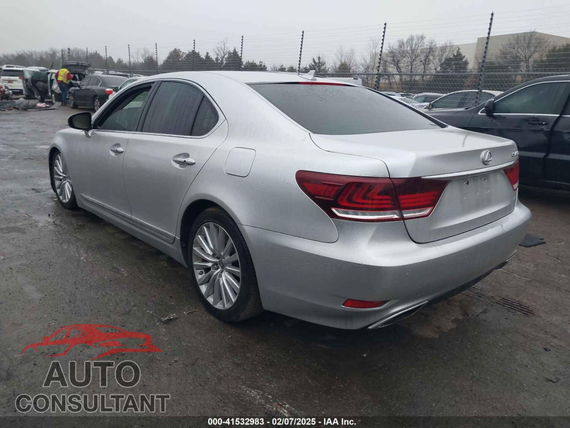 LEXUS LS 460 2013 - JTHCL1EF0D5015547