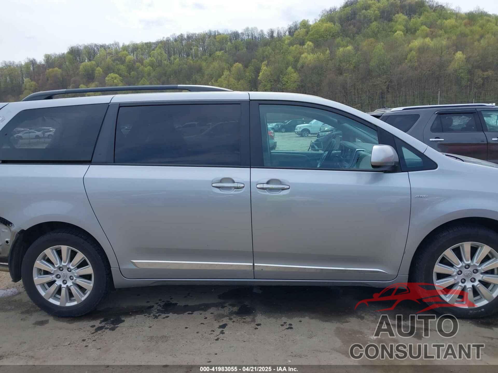 TOYOTA SIENNA 2017 - 5TDDZ3DC4HS164017