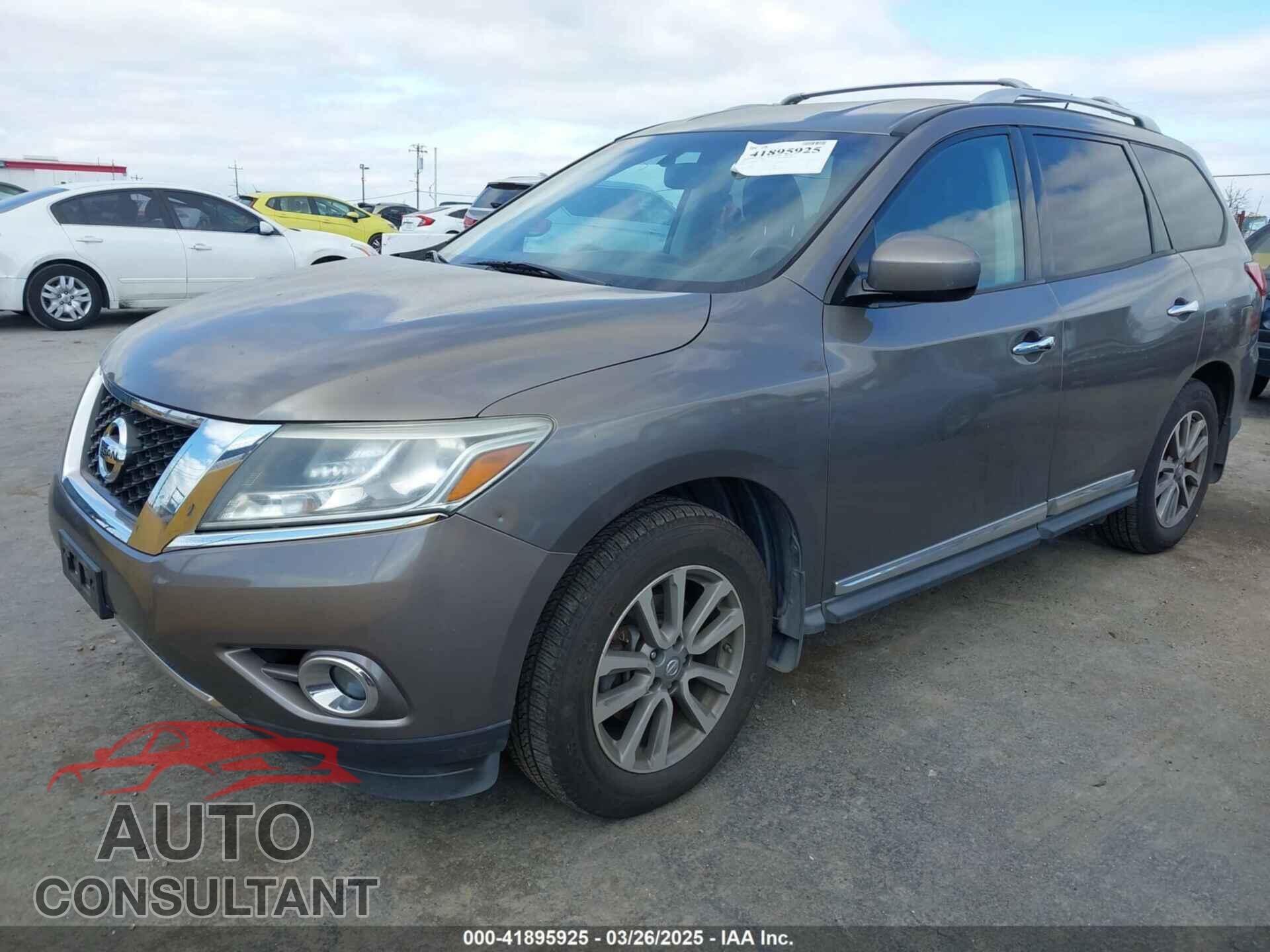 NISSAN PATHFINDER 2013 - 5N1AR2MM5DC676818