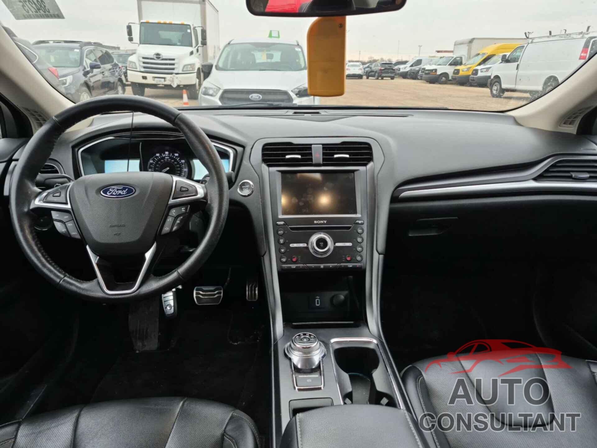 FORD FUSION 2018 - 3FA6P0D93JR284018