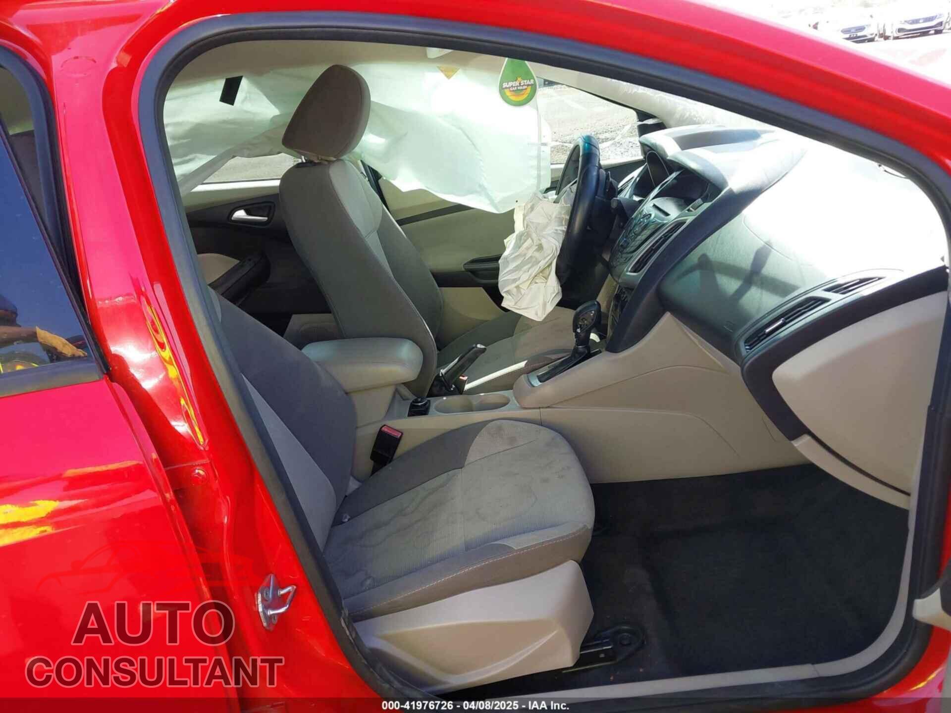FORD FOCUS 2012 - 1FAHP3F29CL452370