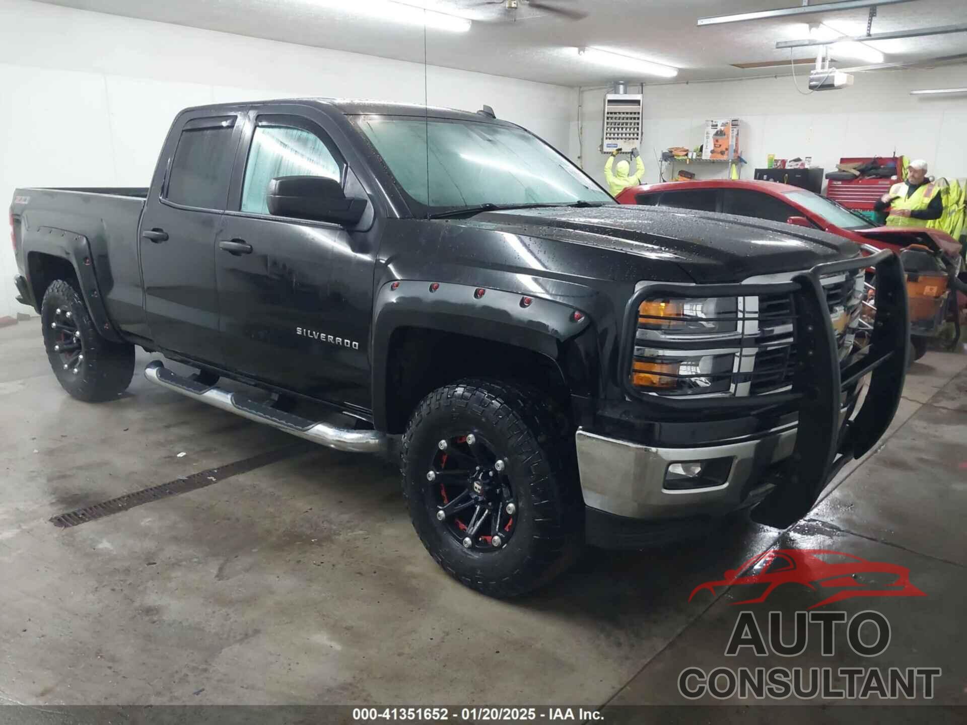 CHEVROLET SILVERADO 1500 2014 - 1GCVKREC5EZ353957