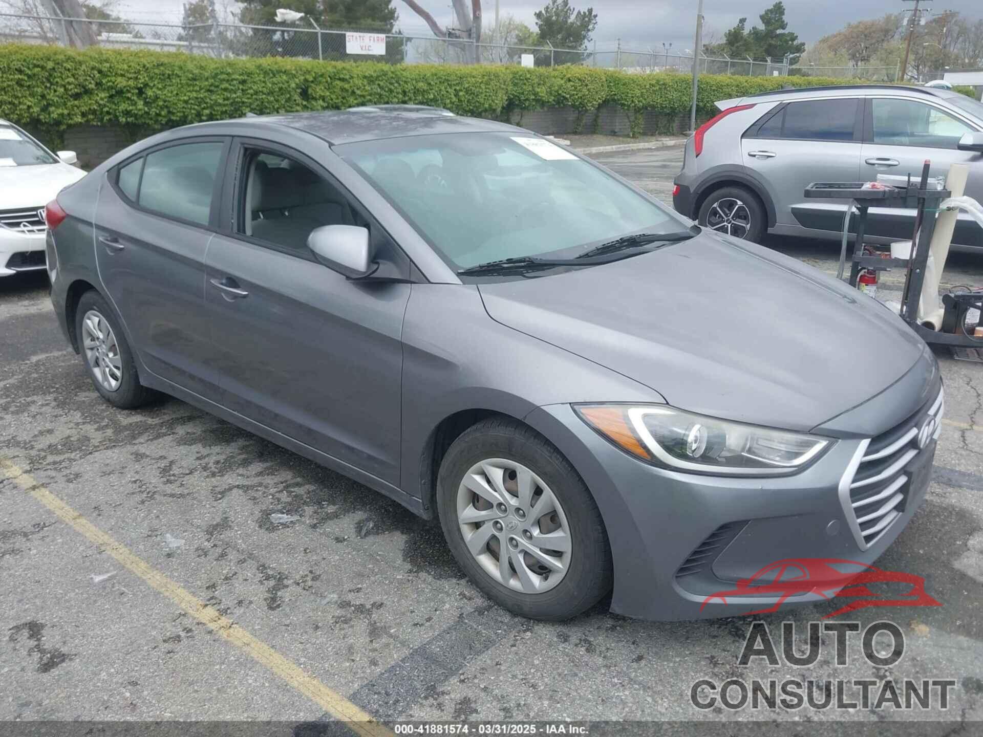 HYUNDAI ELANTRA 2017 - KMHD74LF3HU164511