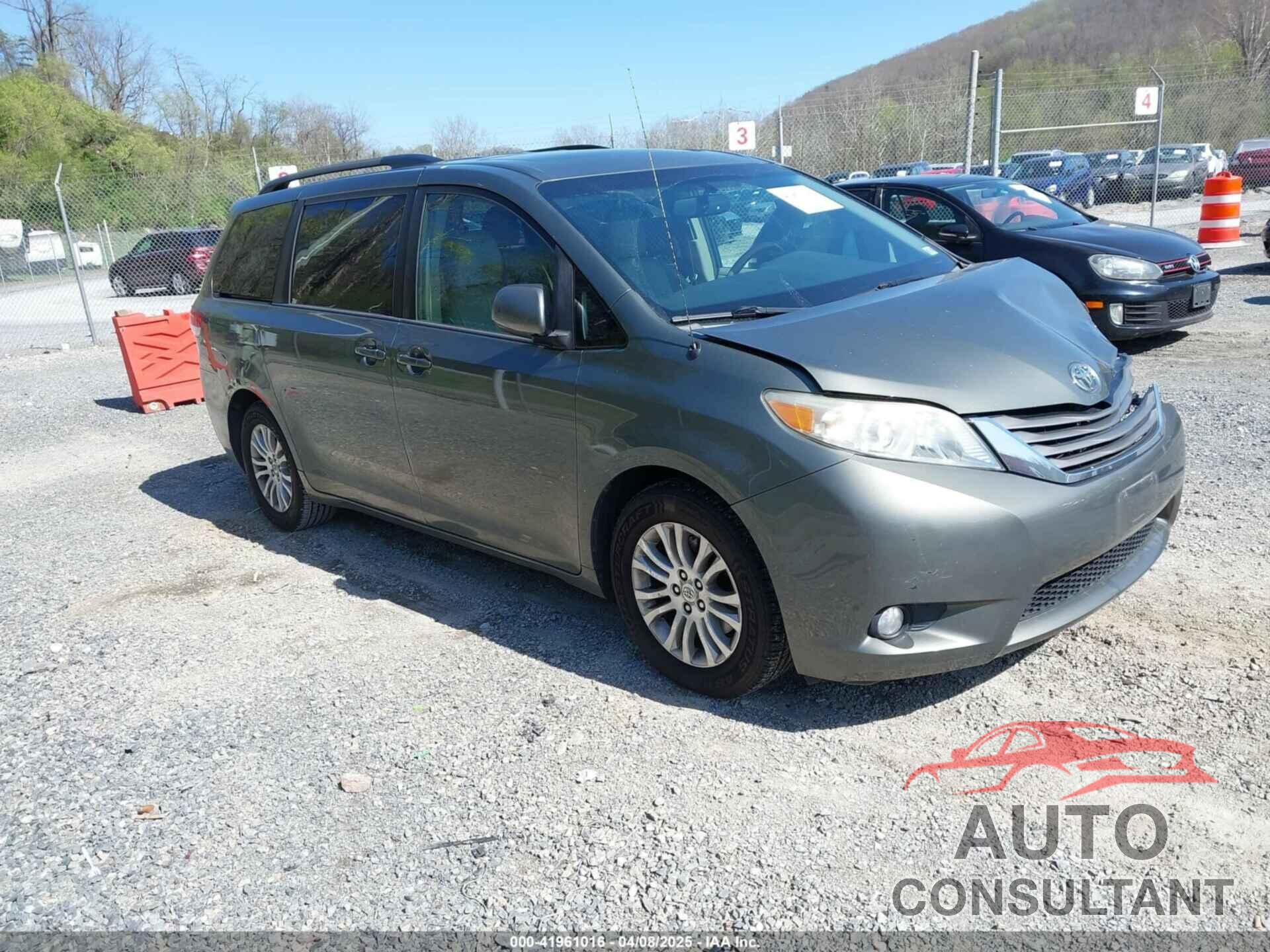 TOYOTA SIENNA 2012 - 5TDYK3DC4CS270174