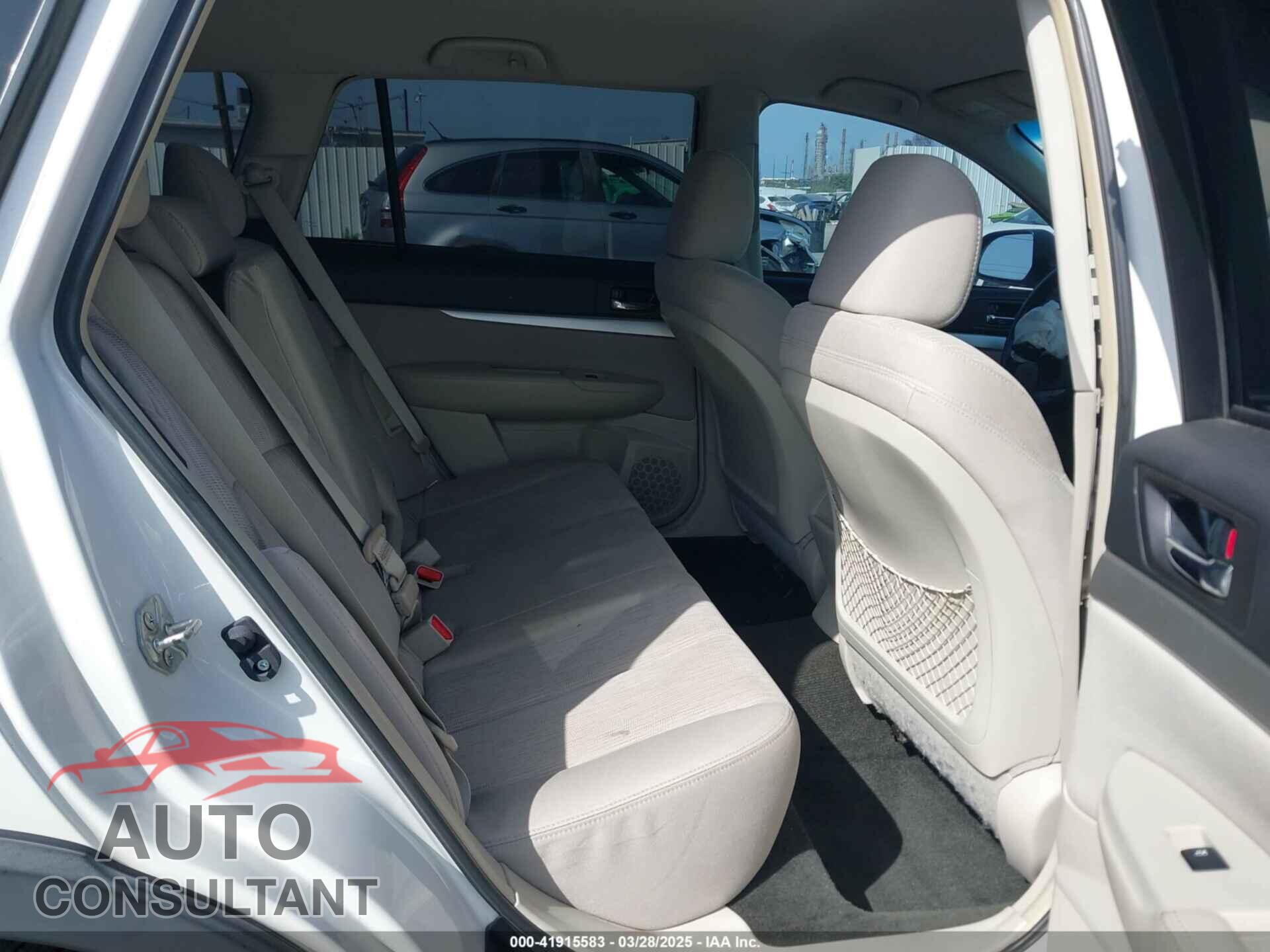 SUBARU OUTBACK 2013 - 4S4BRBCC2D3202709