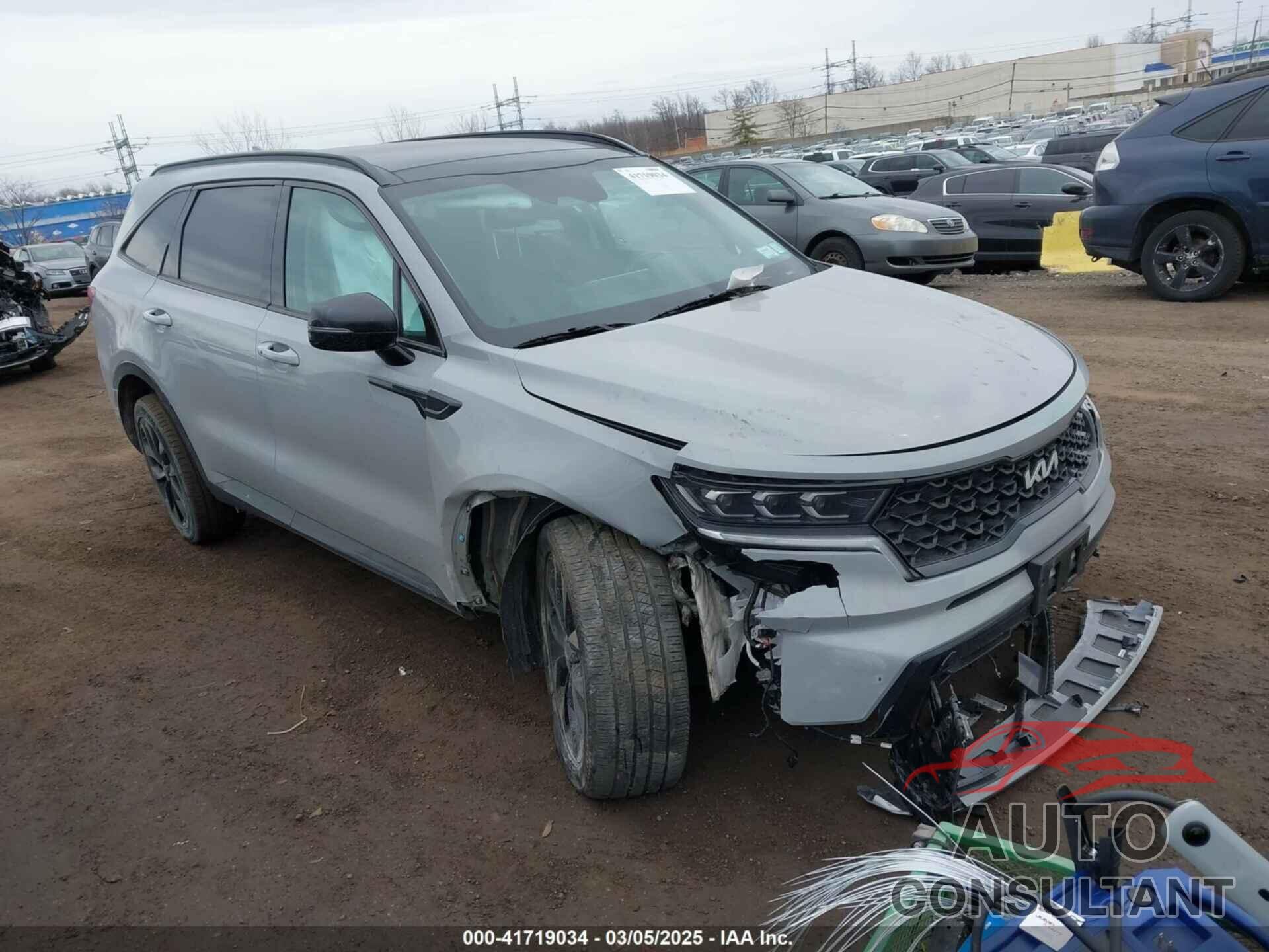 KIA SORENTO 2022 - 5XYRKDLF3NG160853