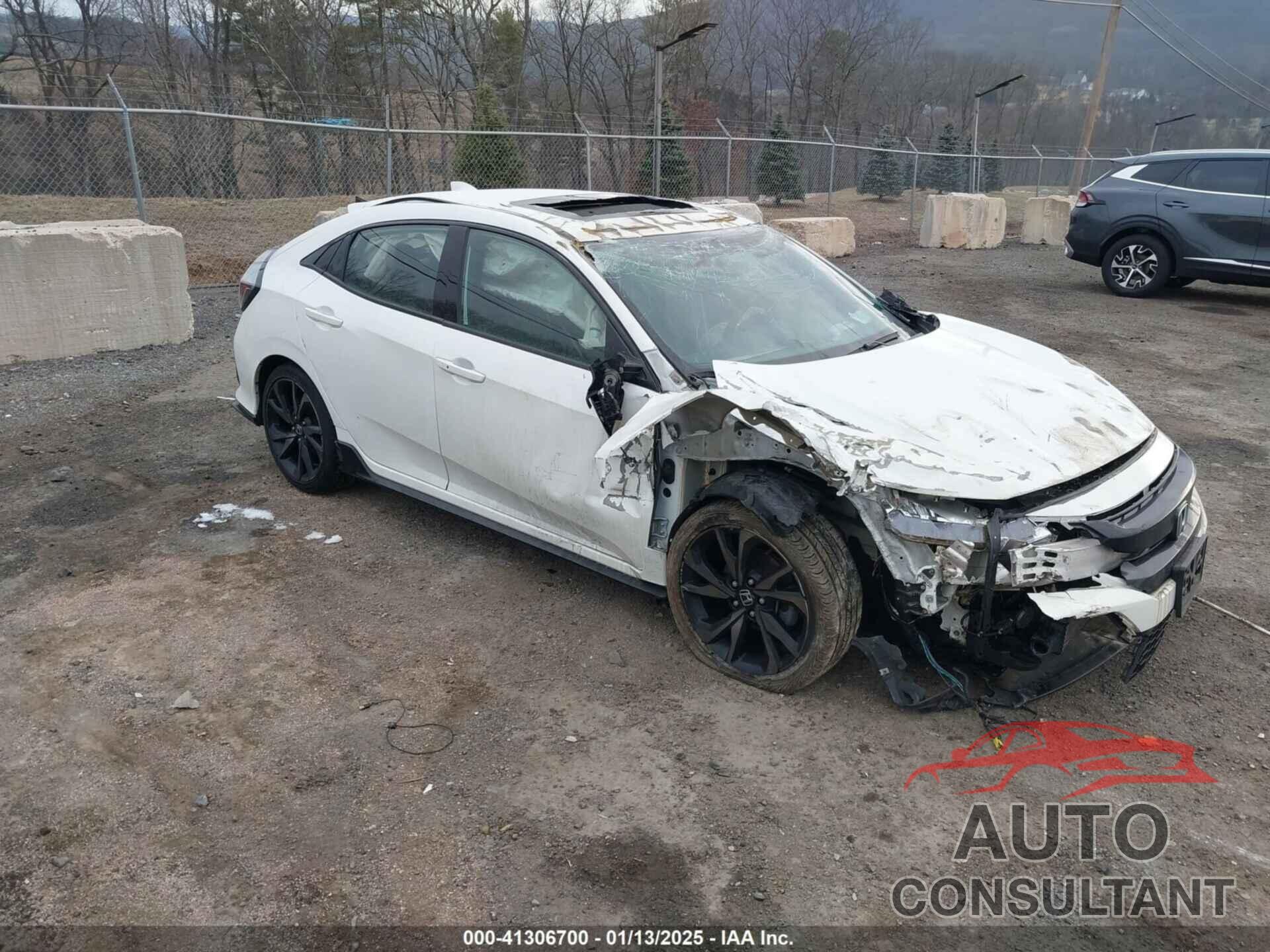 HONDA CIVIC 2018 - SHHFK7H90JU230977