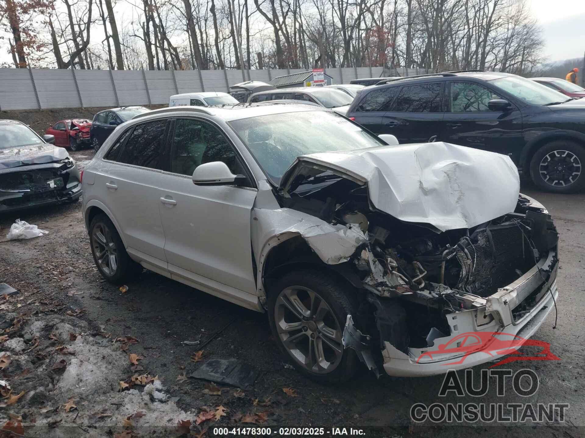 AUDI Q3 2017 - WA1GCCFS8HR005495