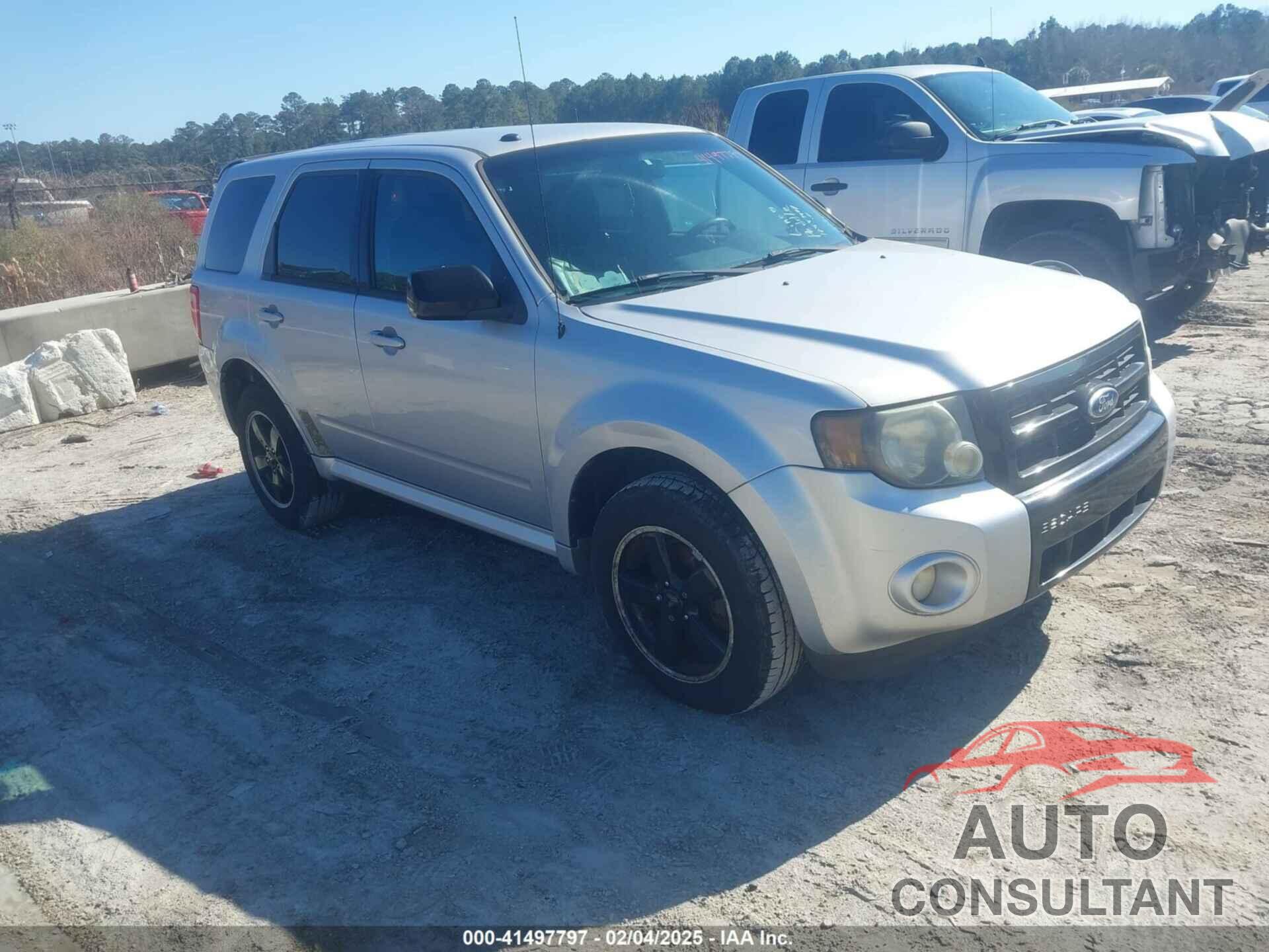 FORD ESCAPE 2010 - 1FMCU9D7XAKC58556