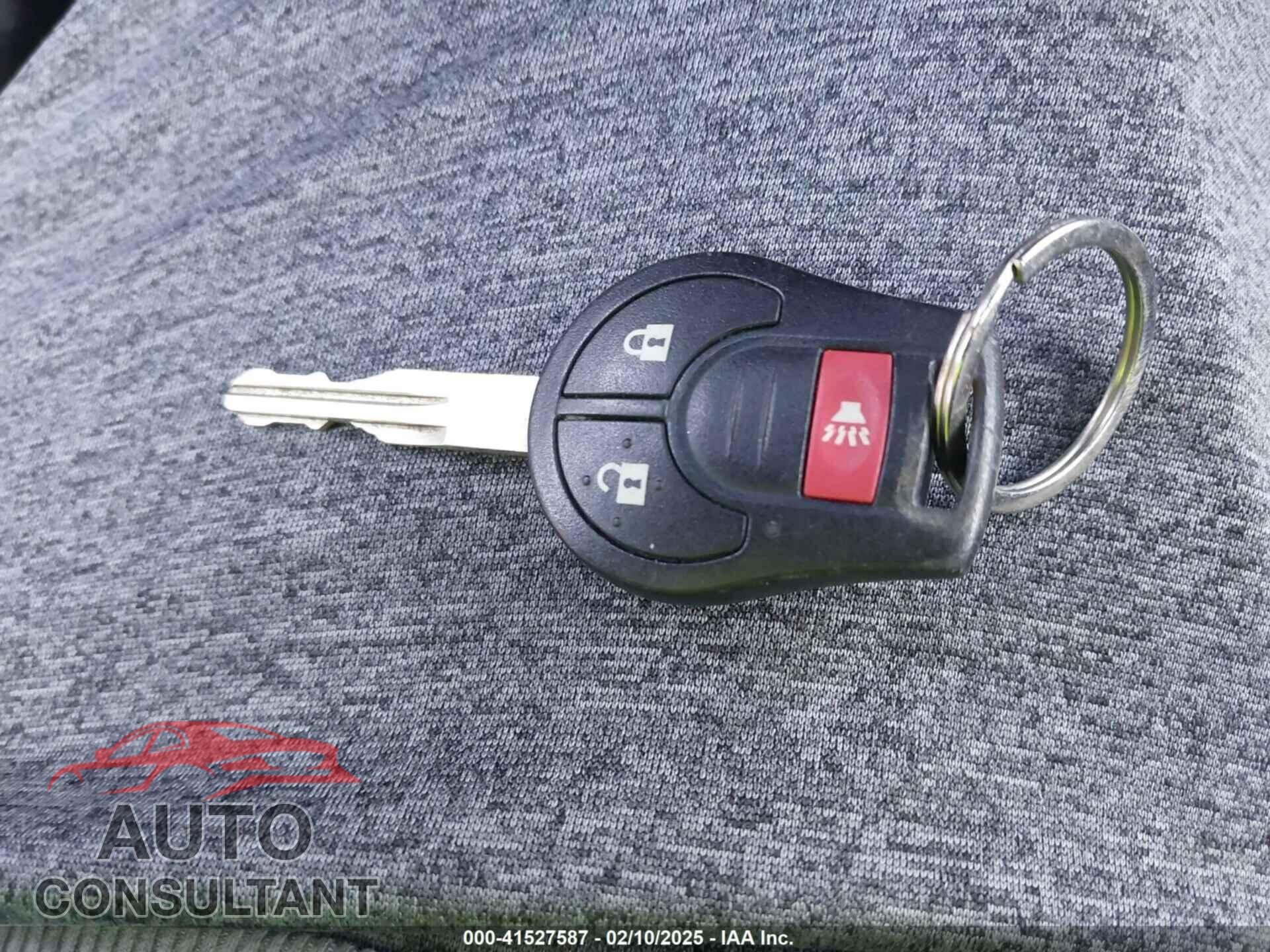 NISSAN JUKE 2013 - JN8AF5MR7DT201928