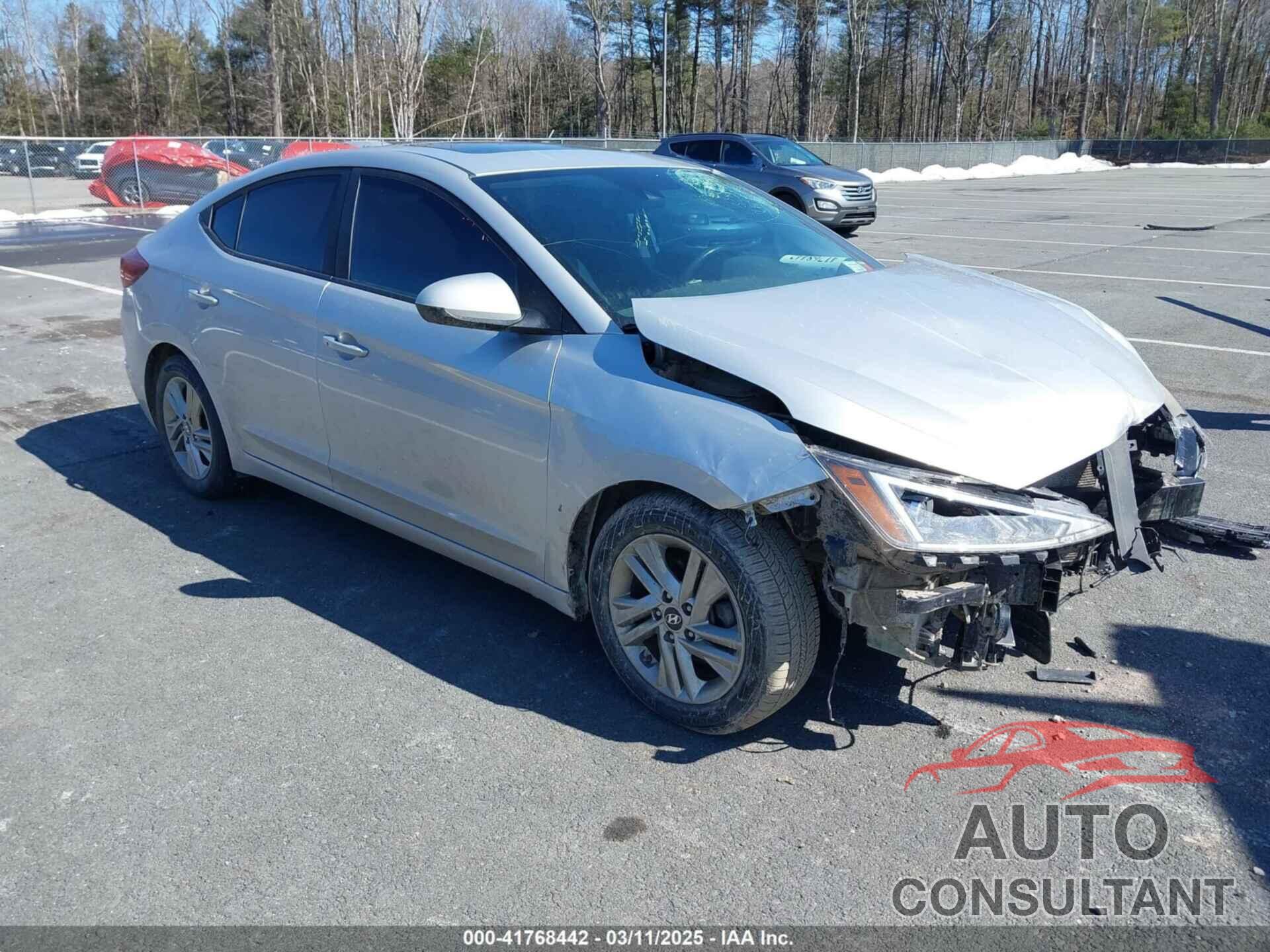 HYUNDAI ELANTRA 2019 - 5NPD84LF8KH448669