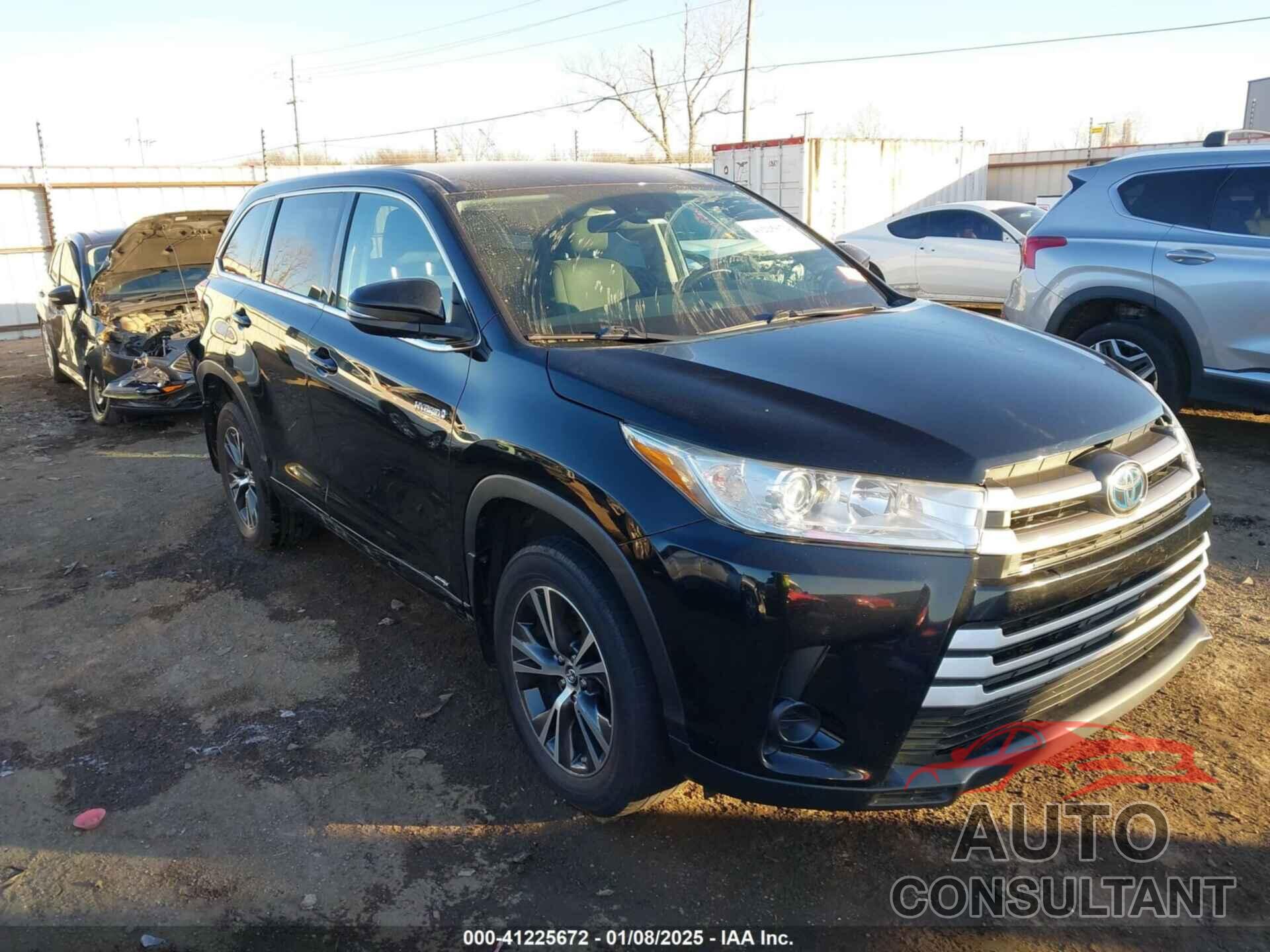 TOYOTA HIGHLANDER HYBRID 2018 - 5TDBGRFH1JS050684