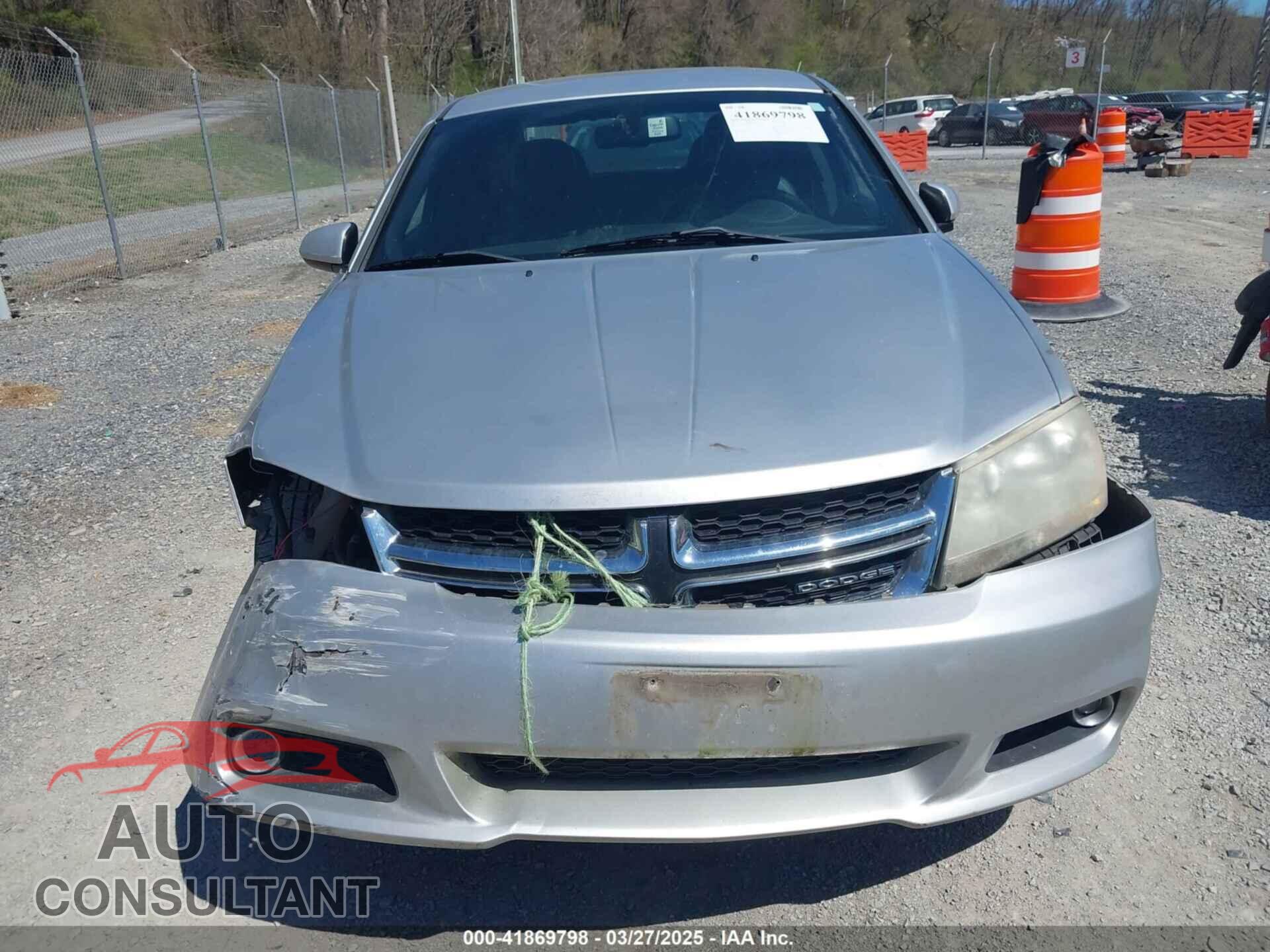 DODGE AVENGER 2011 - 1B3BD2FB5BN587238