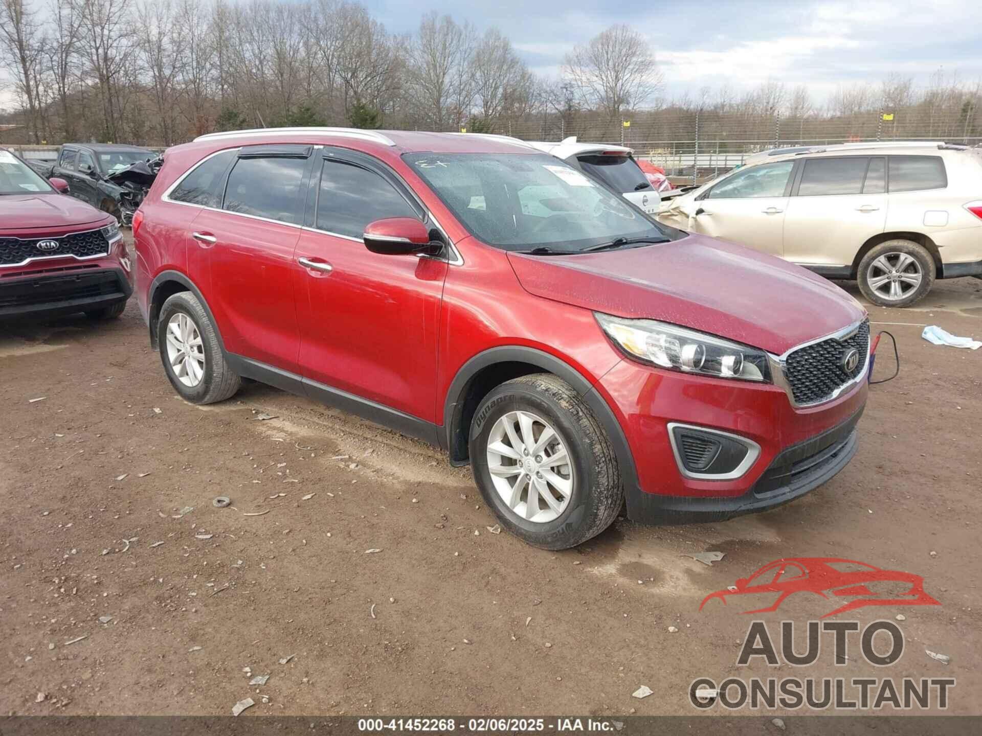 KIA SORENTO 2017 - 5XYPG4A37HG245197