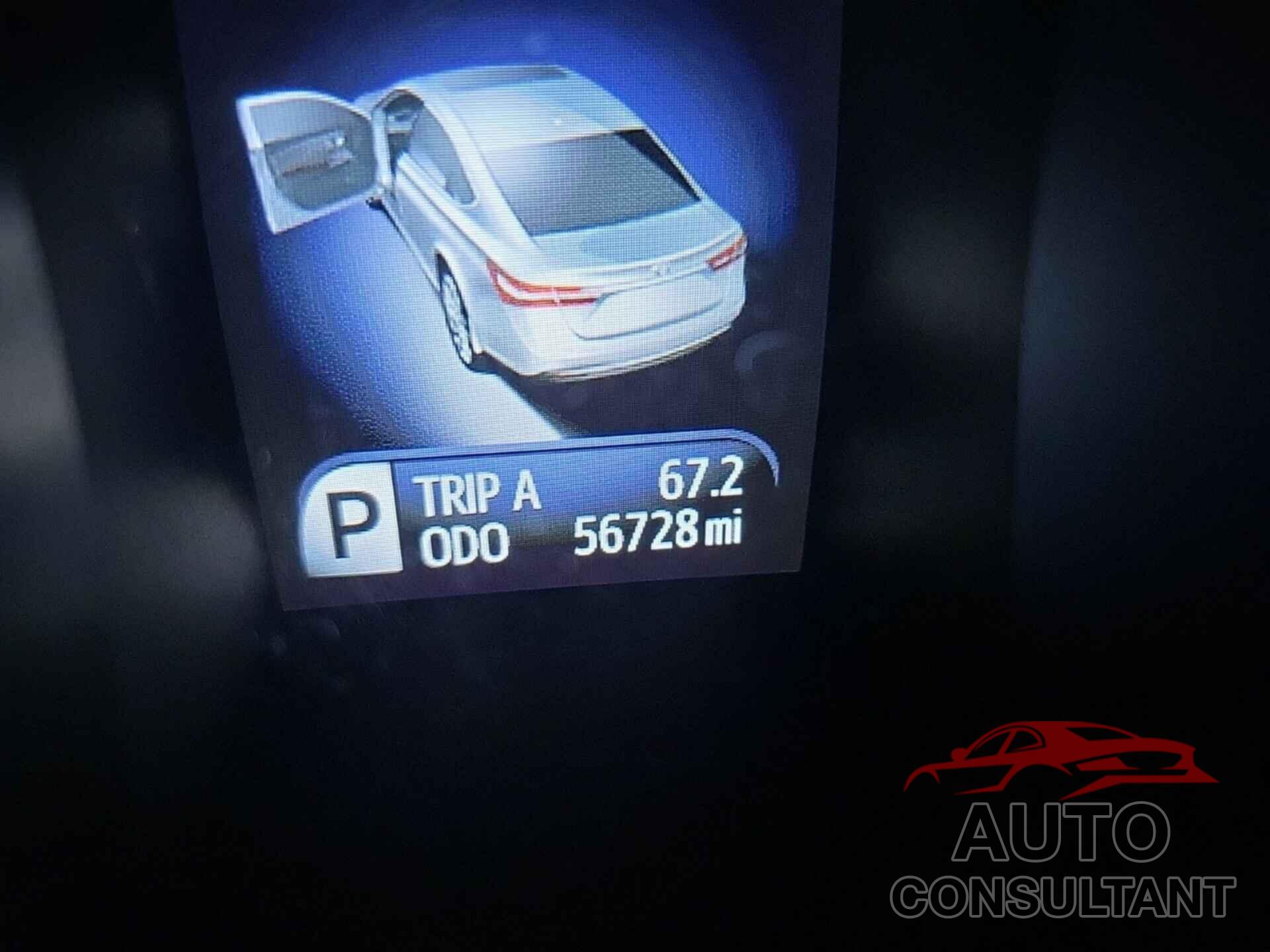 TOYOTA AVALON 2018 - 4T1BD1EB0JU063456
