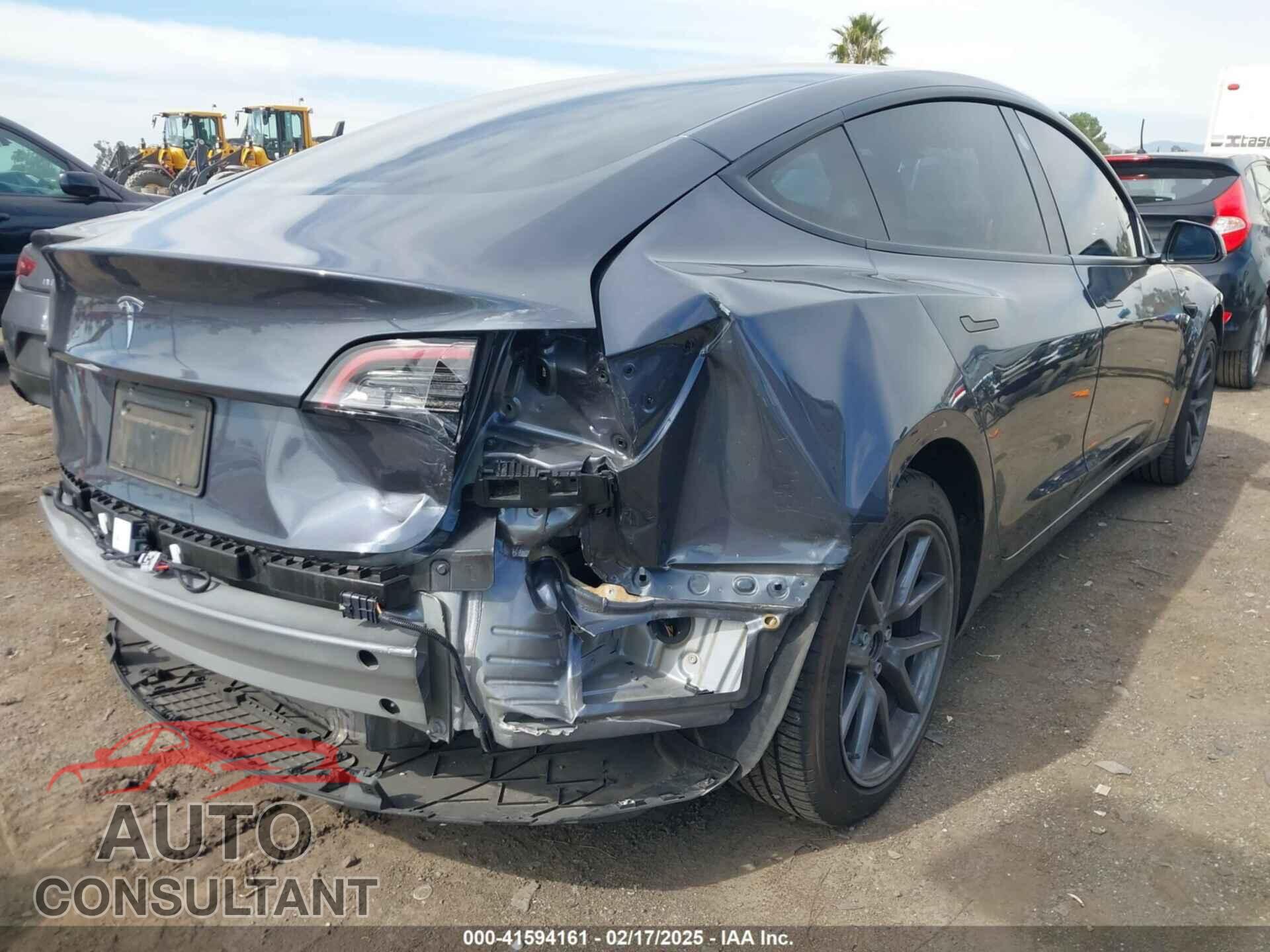 TESLA MODEL 3 2023 - 5YJ3E1EA8PF700690