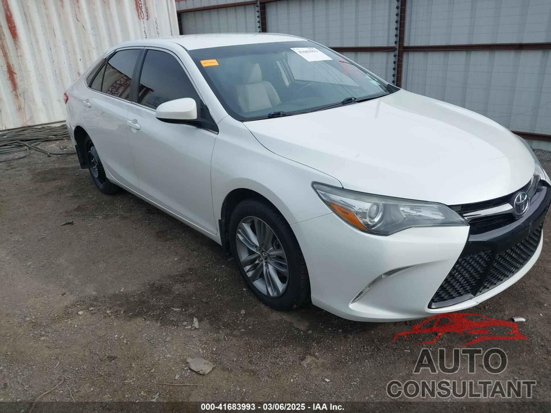 TOYOTA CAMRY 2015 - 4T1BF1FK3FU040687