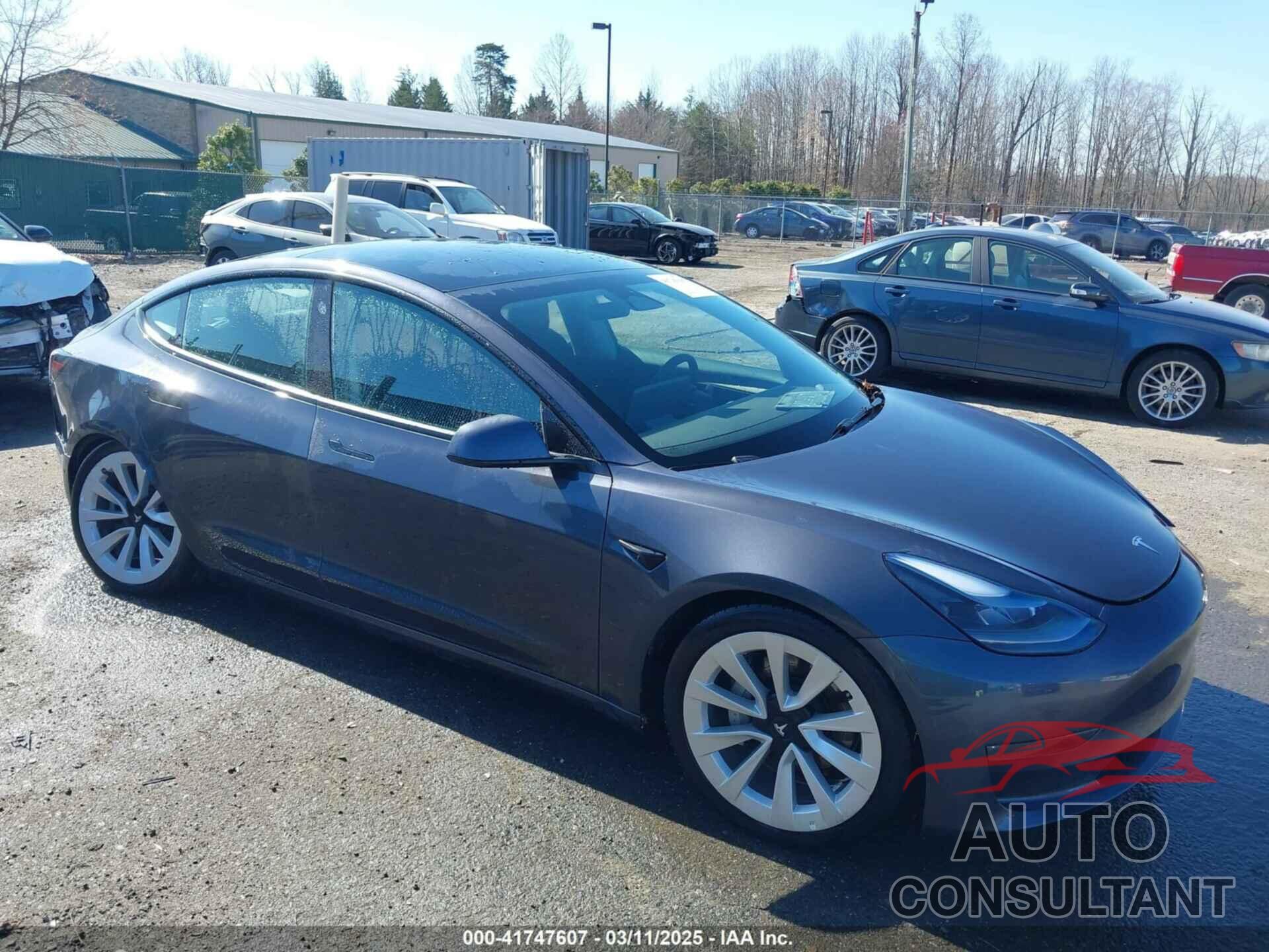 TESLA MODEL 3 2022 - 5YJ3E1EB8NF110401