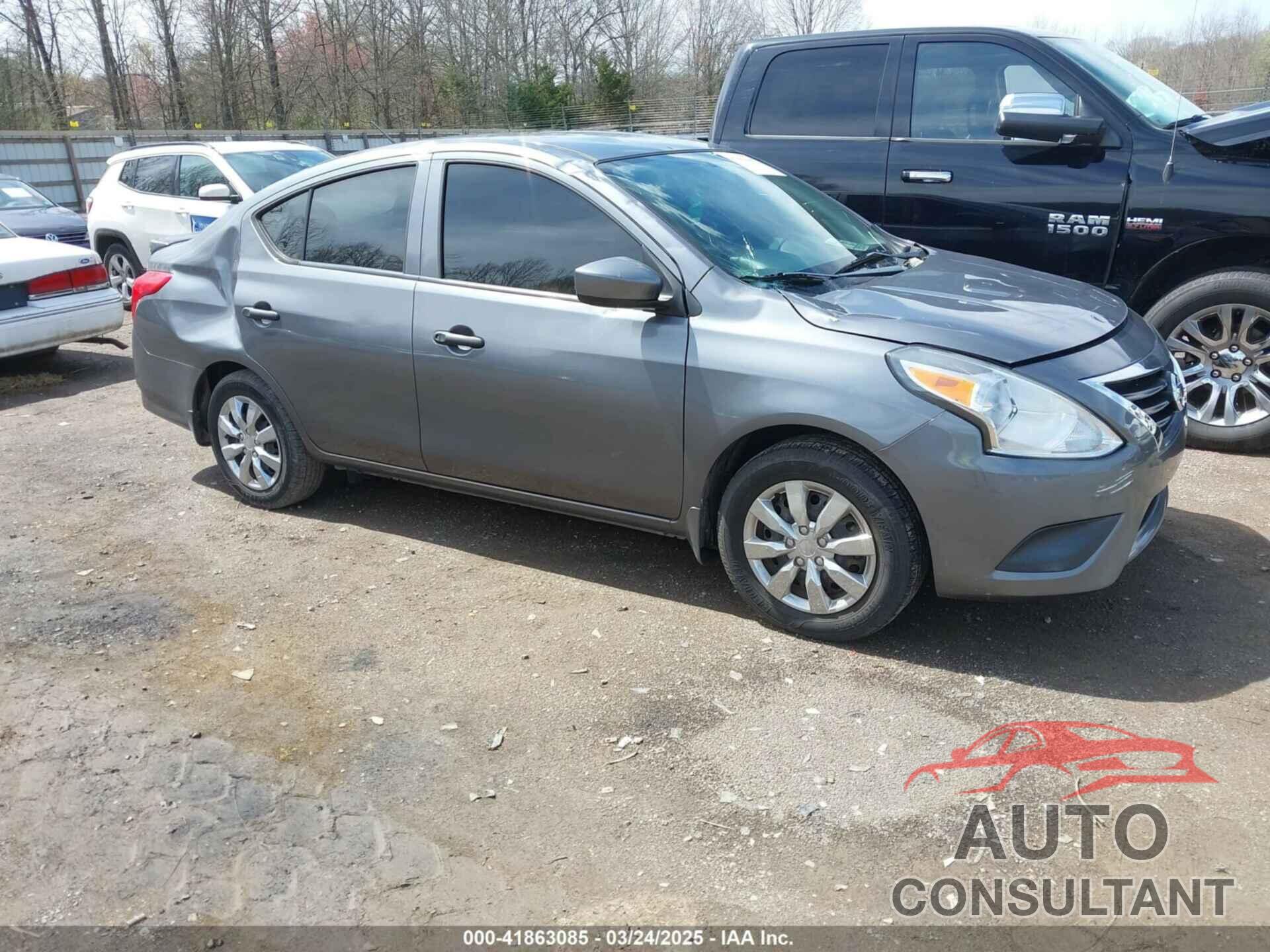 NISSAN VERSA 2019 - 3N1CN7APXKL827919
