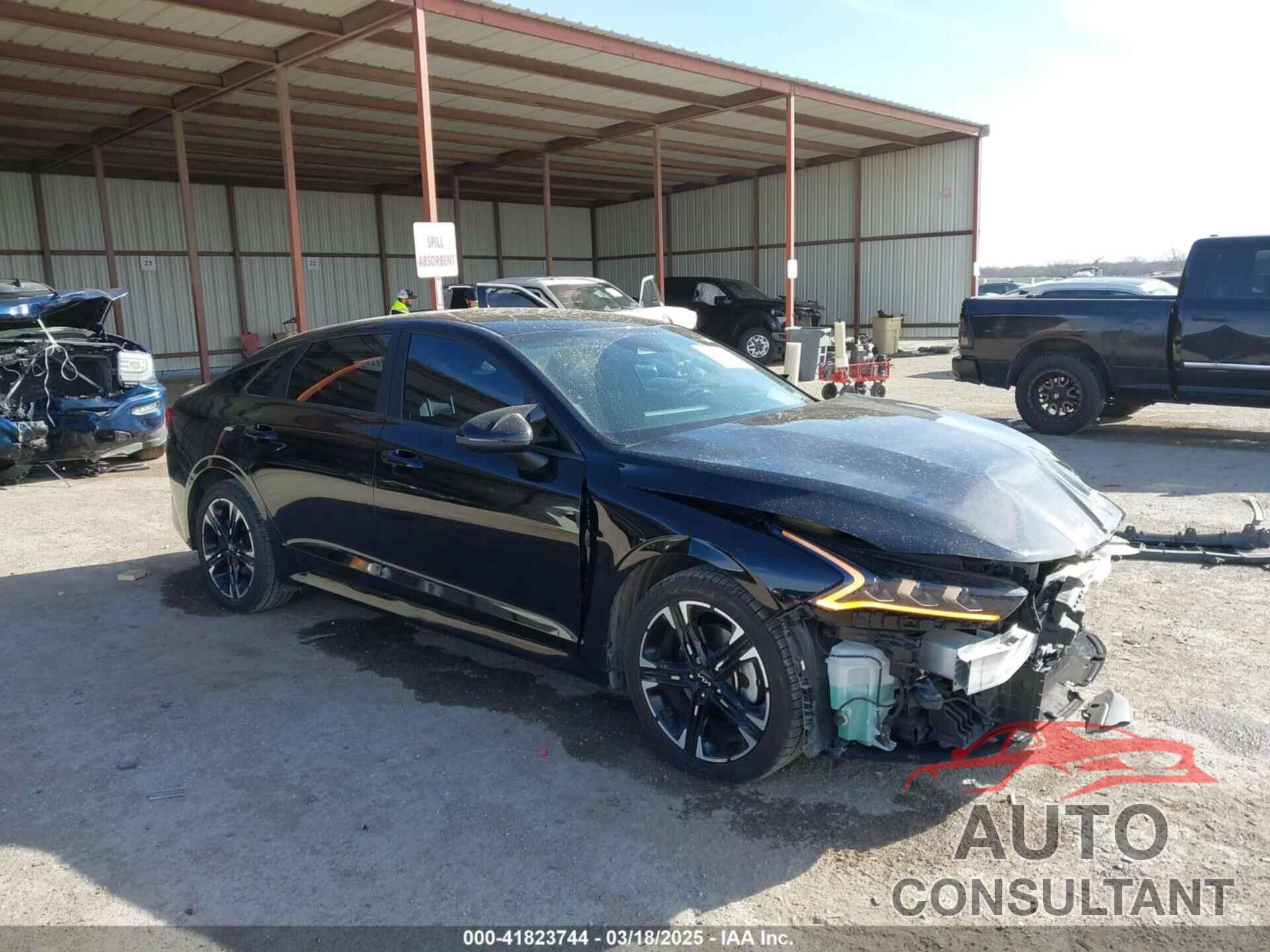 KIA K5 2023 - 5XXG64J20PG168315