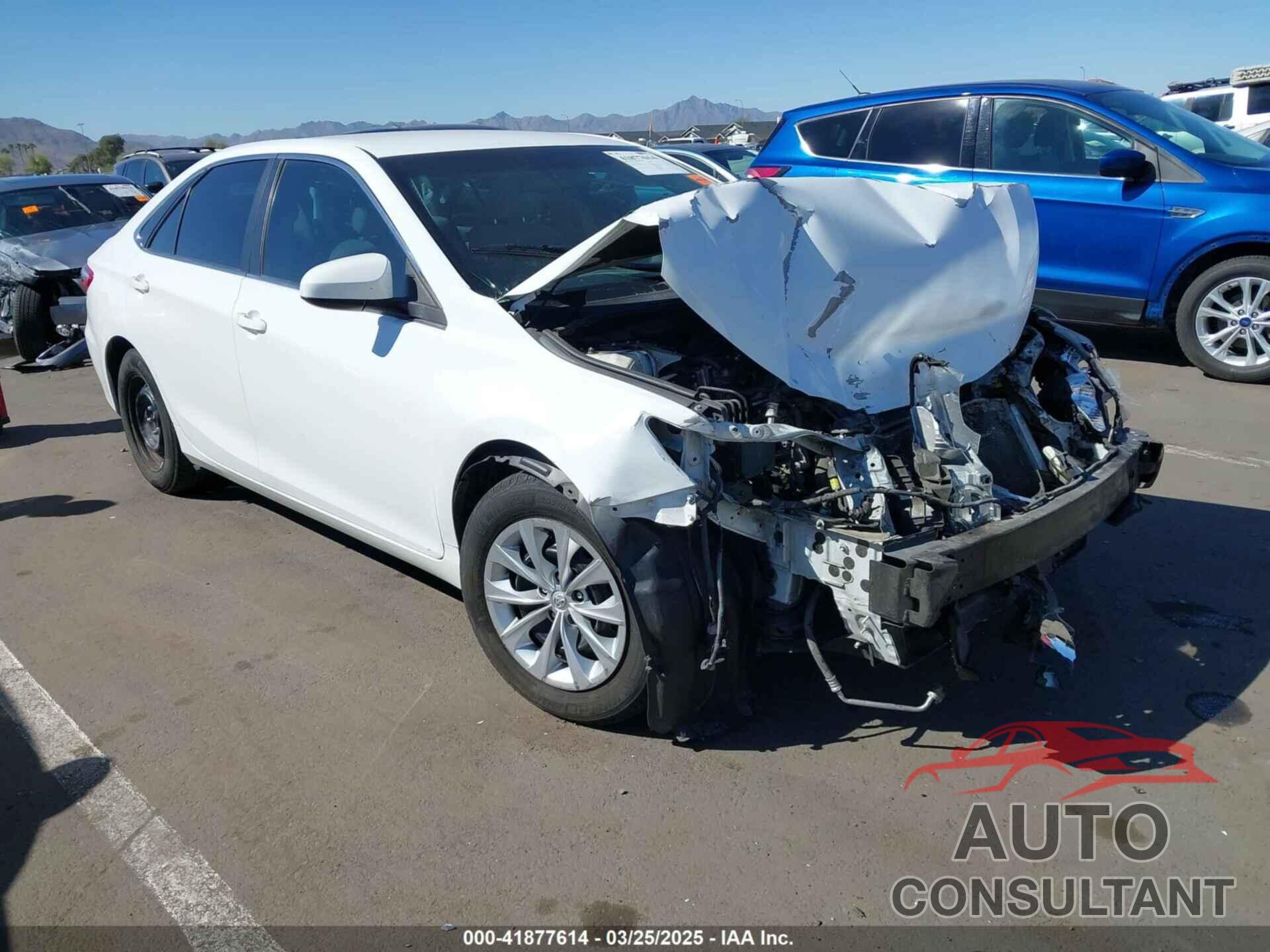 TOYOTA CAMRY 2016 - 4T4BF1FK7GR539287