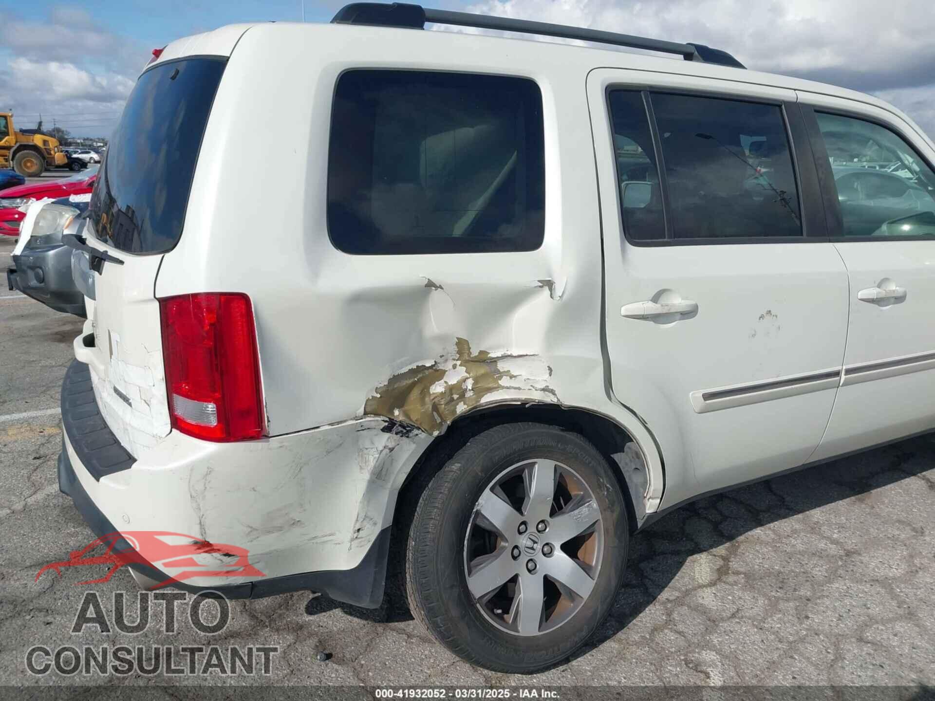 HONDA PILOT 2015 - 5FNYF3H93FB007766