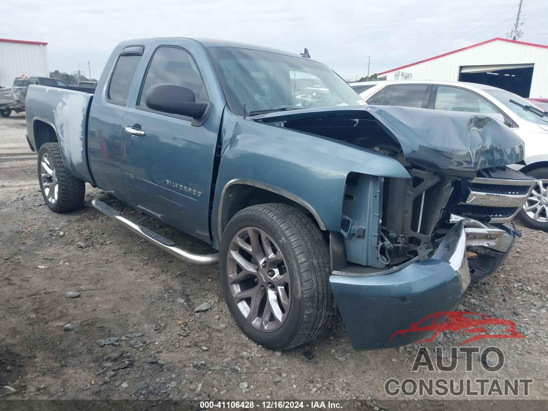 CHEVROLET SILVERADO 1500 2010 - 1GCSCREA3AZ243675
