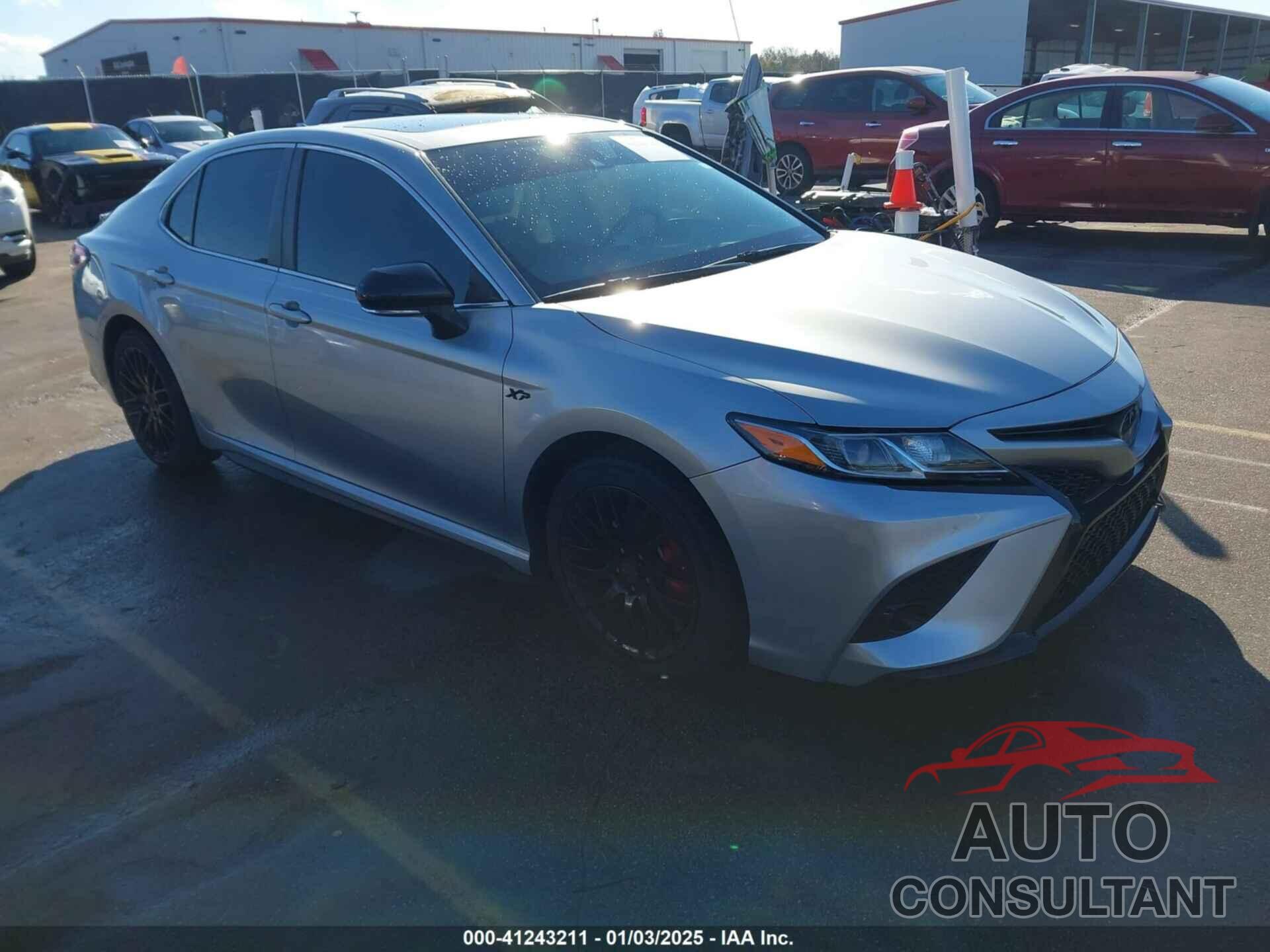 TOYOTA CAMRY 2020 - 4T1J11AK2LU885592