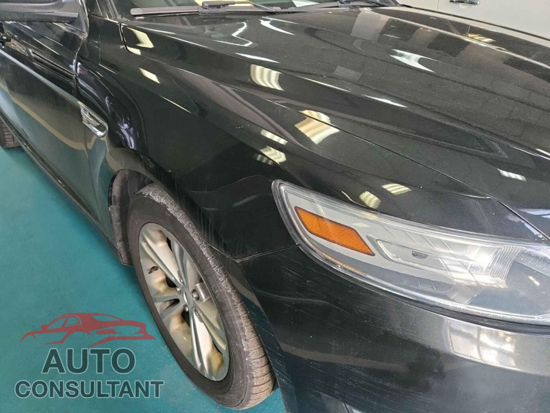 FORD TAURUS 2013 - 1FAHP2E80DG109151