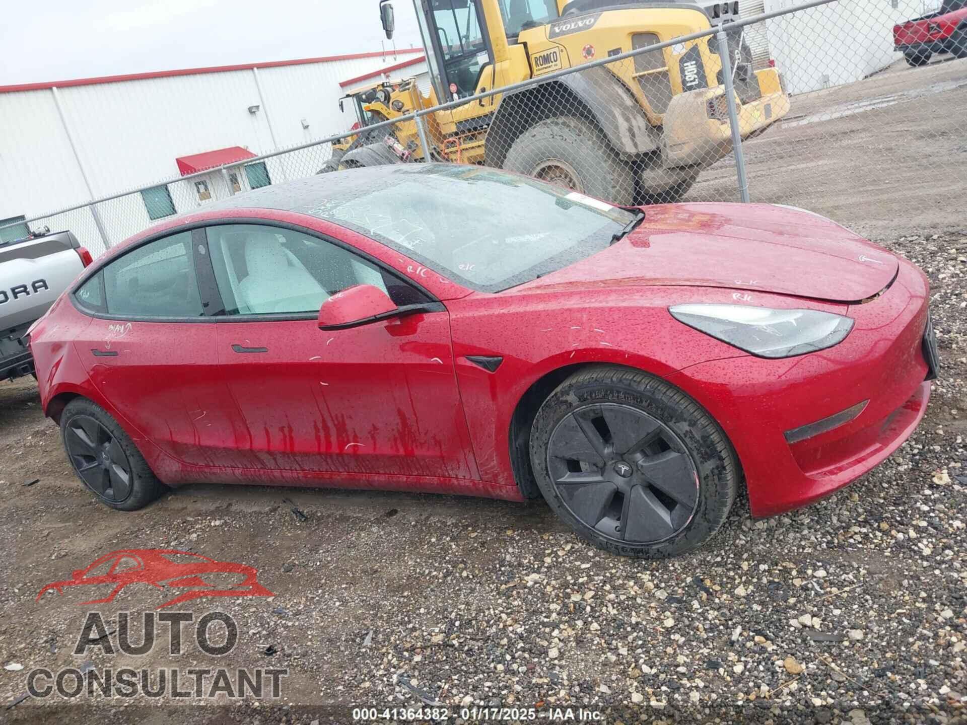 TESLA MODEL 3 2021 - 5YJ3E1EA3MF995032