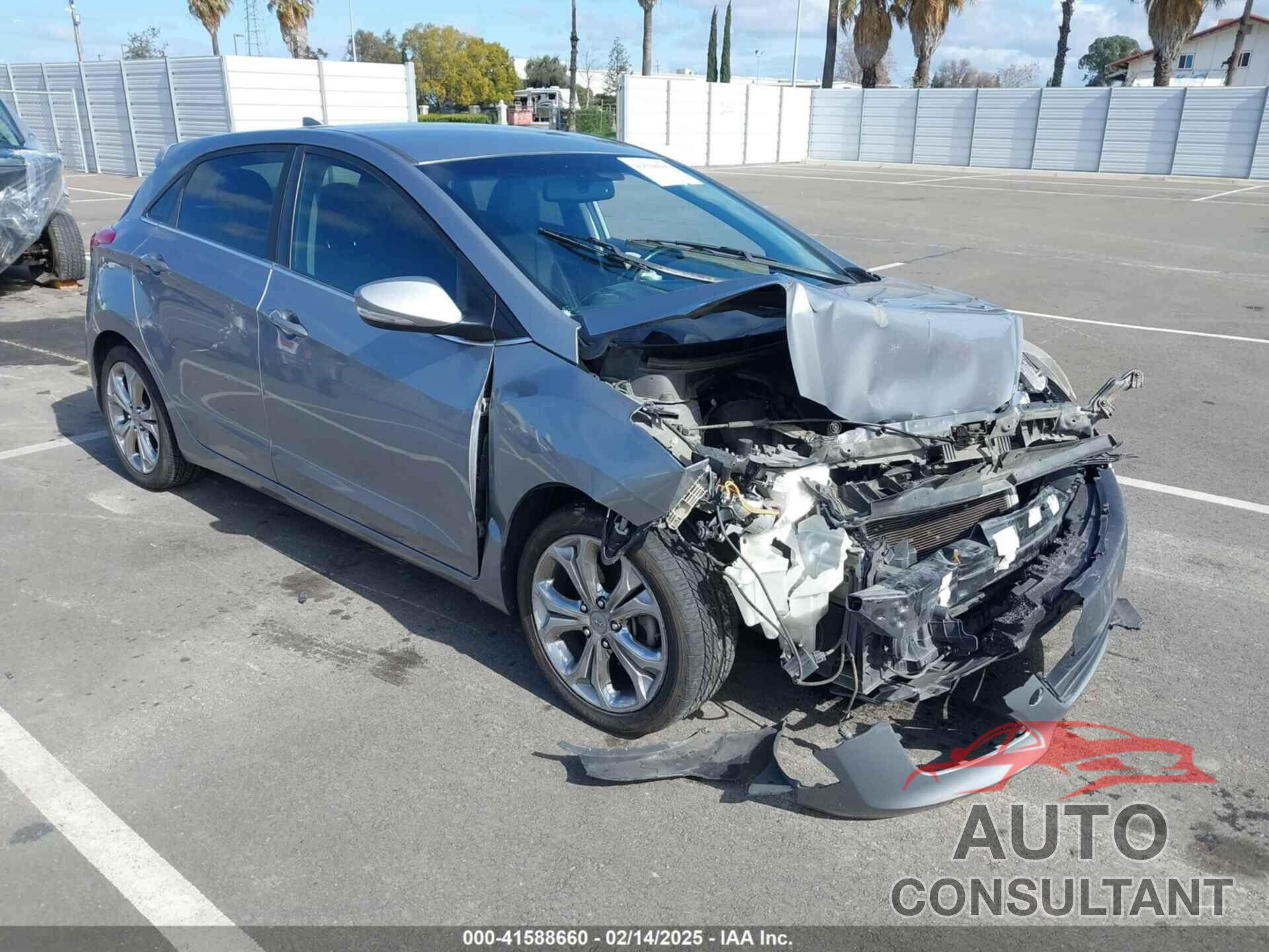 HYUNDAI ELANTRA GT 2014 - KMHD35LH8EU197583